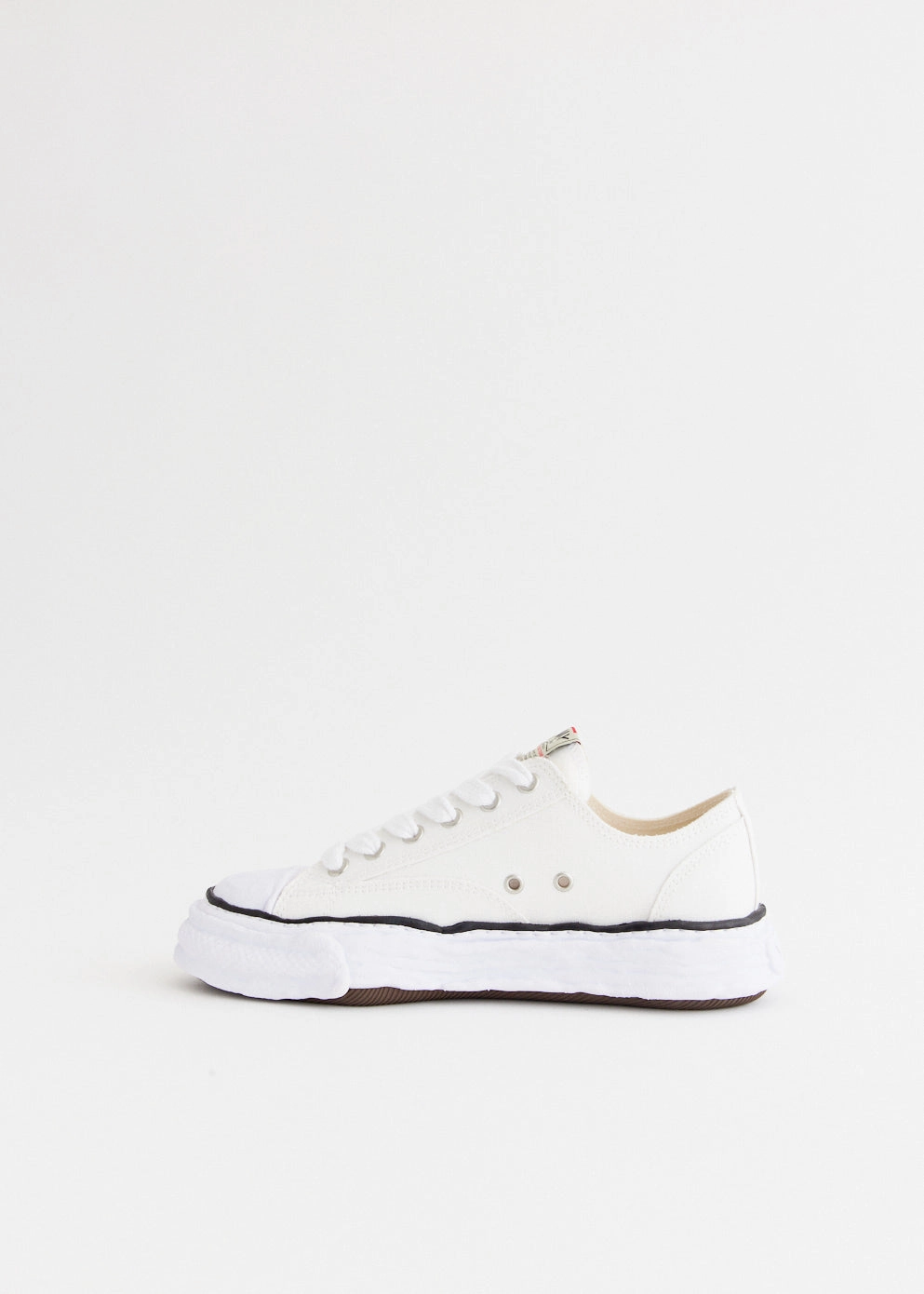 Exterior Pocket Peterson 23 Low Top Sneakers