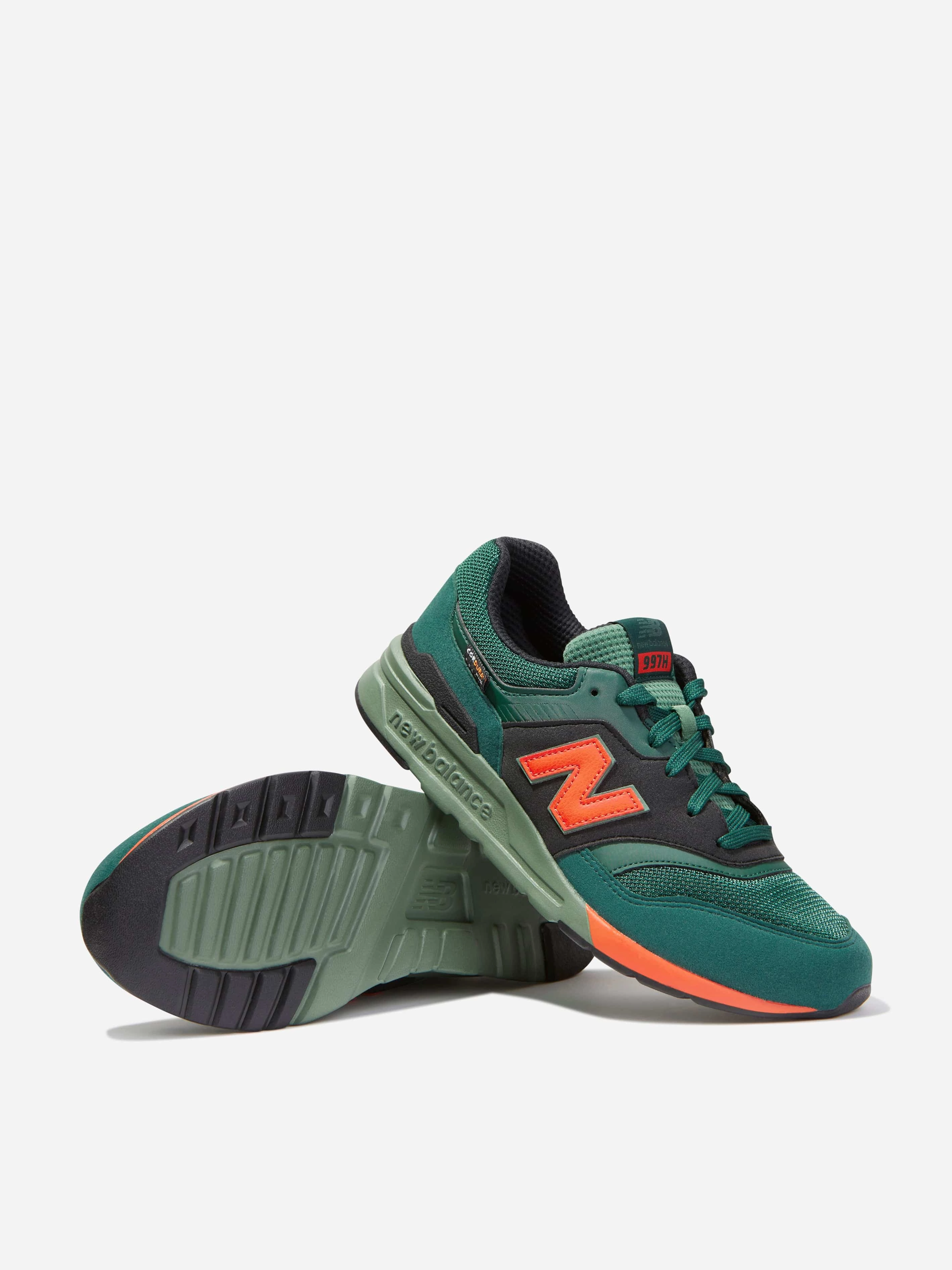 Smart Looks, Waterproof Travel Backpack, Secure Pocket New Balance Kids 997 Winterized Grade Trainers