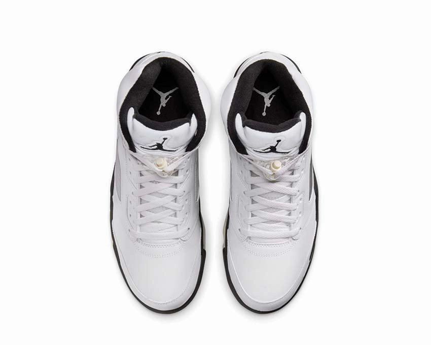 Air Jordan 5 Retro "White and Black" Craftsmanship You Can Trust, Next-Level Gear, Magnetic Snap