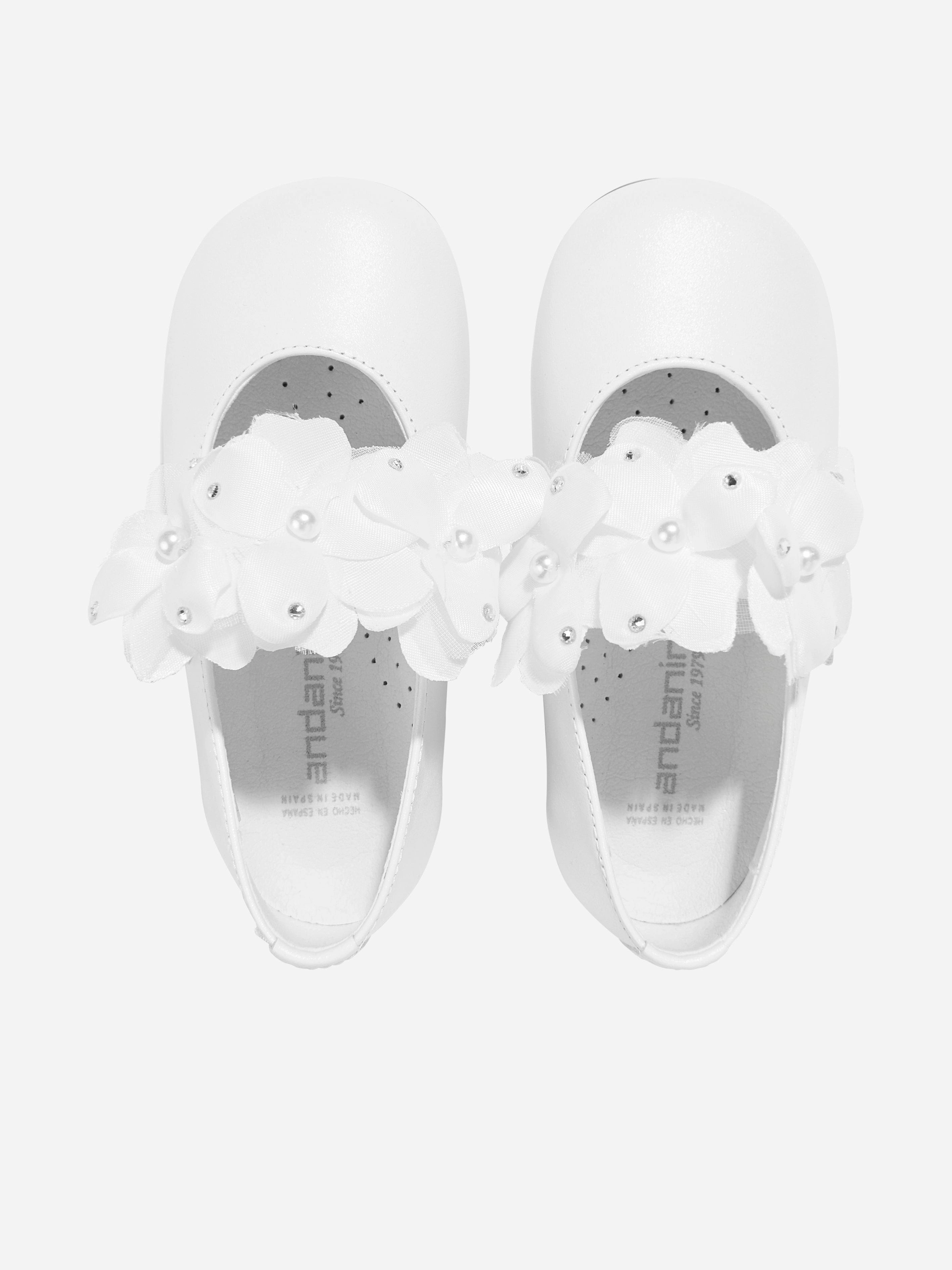 Andanines Girls Flower Shoes in White Durable, Multi-Purpose Use, Waterproof