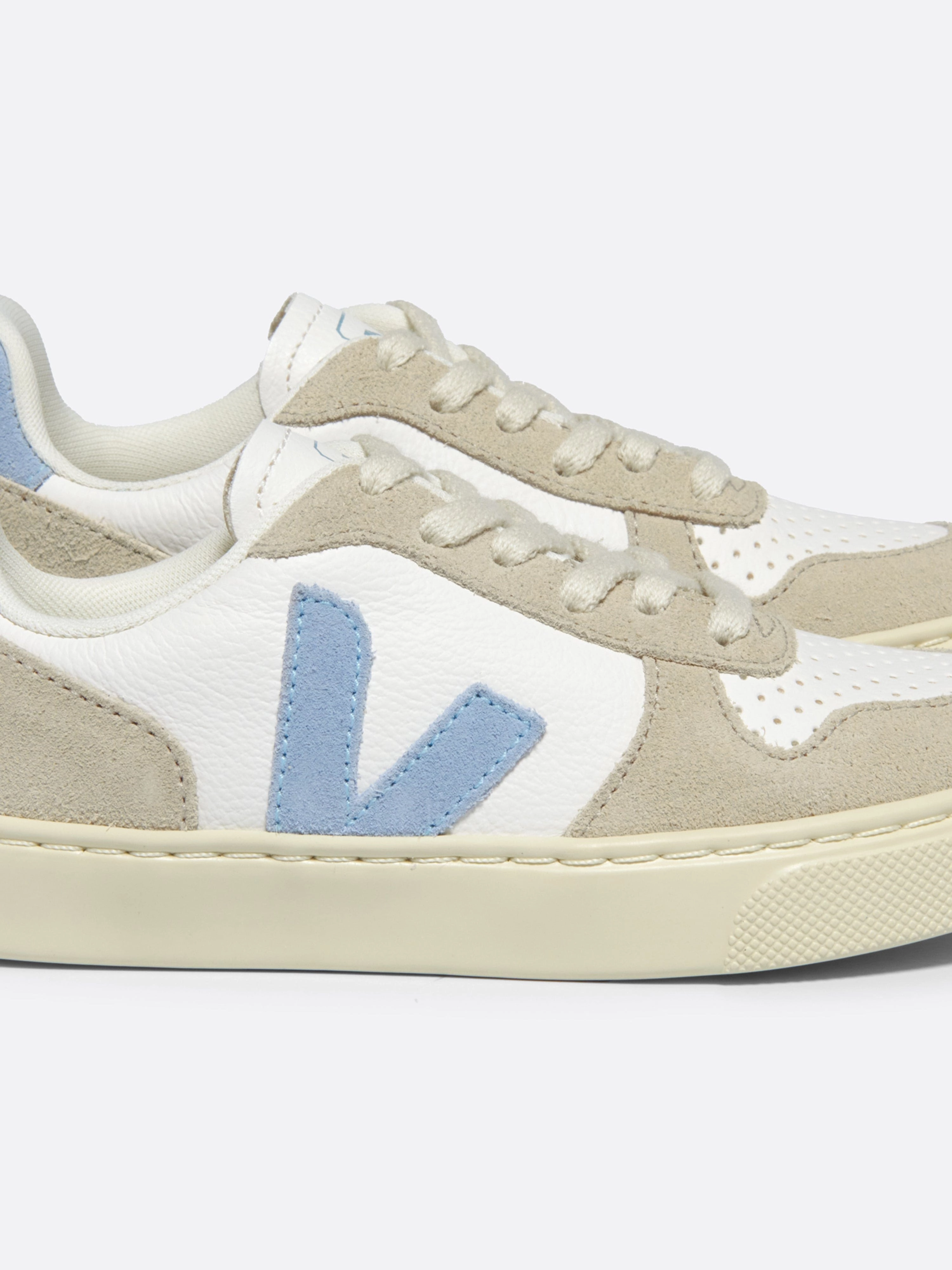 Leather Tote Bag For Work Veja Kids Laces Leather V-10 Trainers in White Quick Access Pocket
