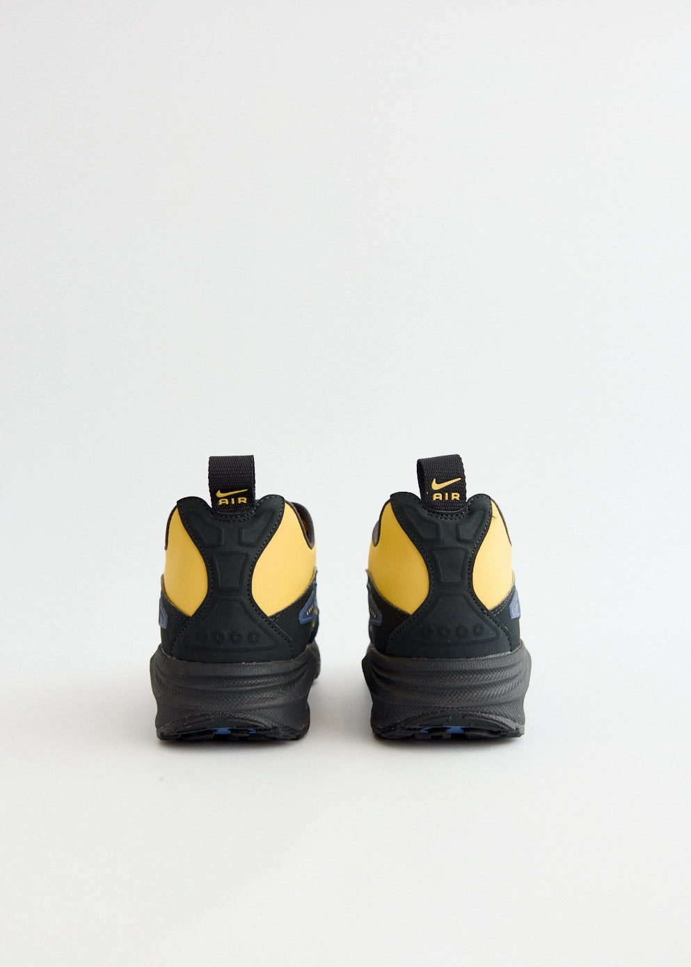 Women's Air Max SNDR 'Saturn Gold' Sneakers Engineered To Perform