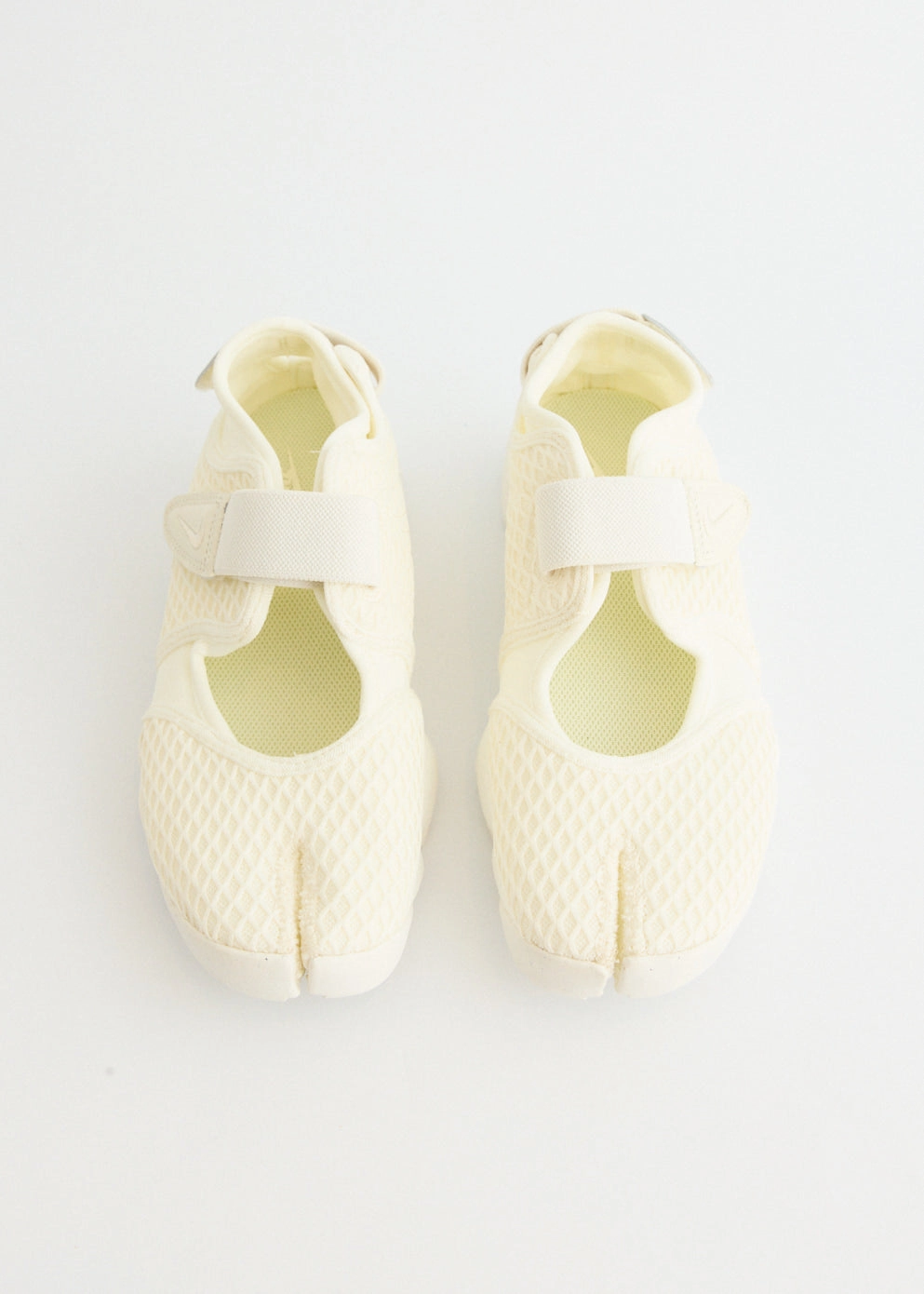 Waterproof & Durable Women's Air Rift 'Sail' Sneakers