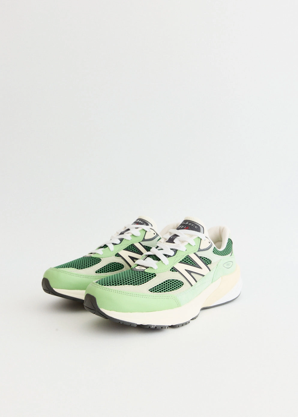 Canvas MADE in USA 990v6 'Green' Sneakers