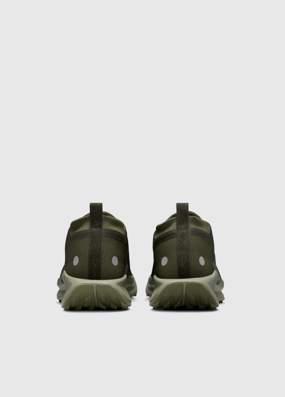 Pegasus Trail 5 GORE-TEX 'Sequoia' Sneakers Green Travel Backpack, Wear It Anywhere, Tailored Just For You