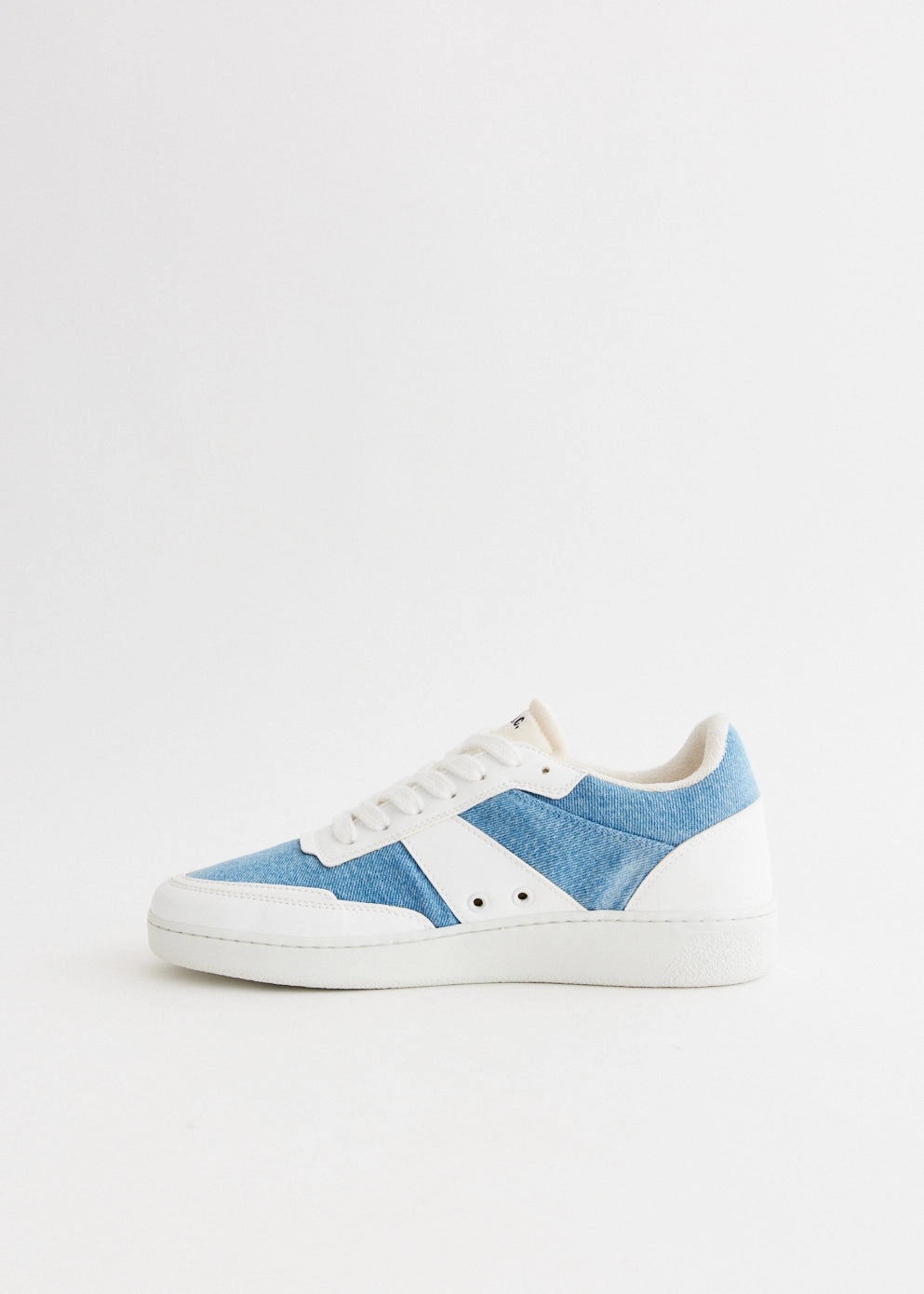 Plain Sneakers Crafted For Style, Just What You Need, Luxury Tote Bag With Gold Hardware