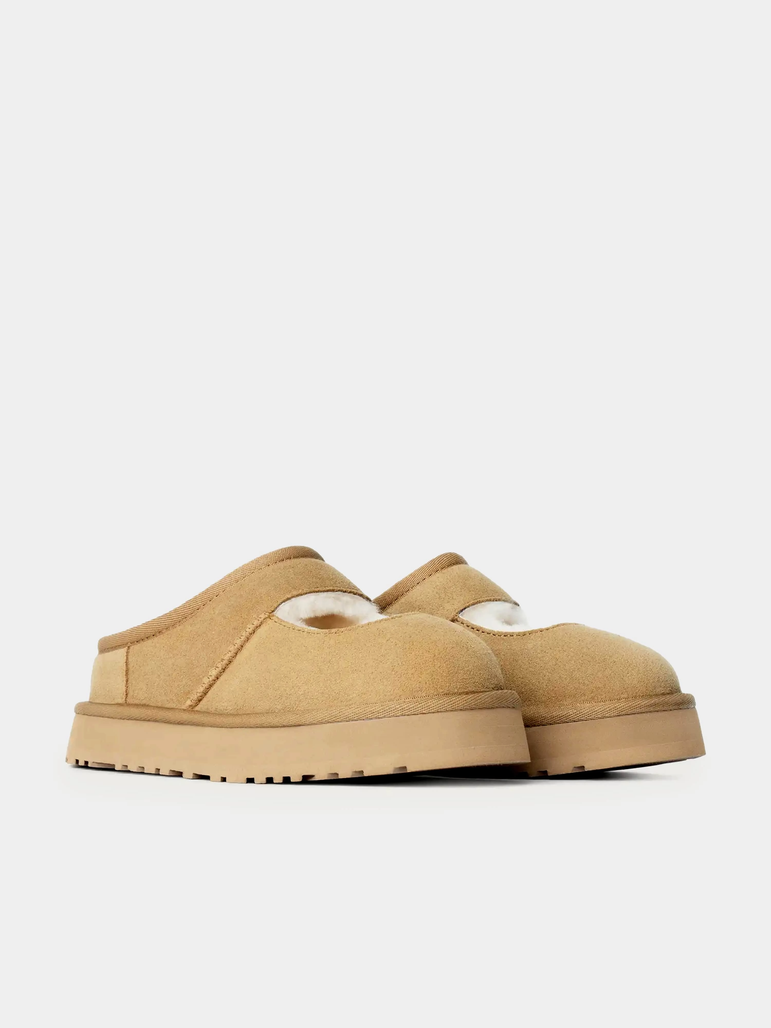 UGG Girls Bea Mary Jane in Beige Tap To View, Shockproof Protection, Engineered To Perform