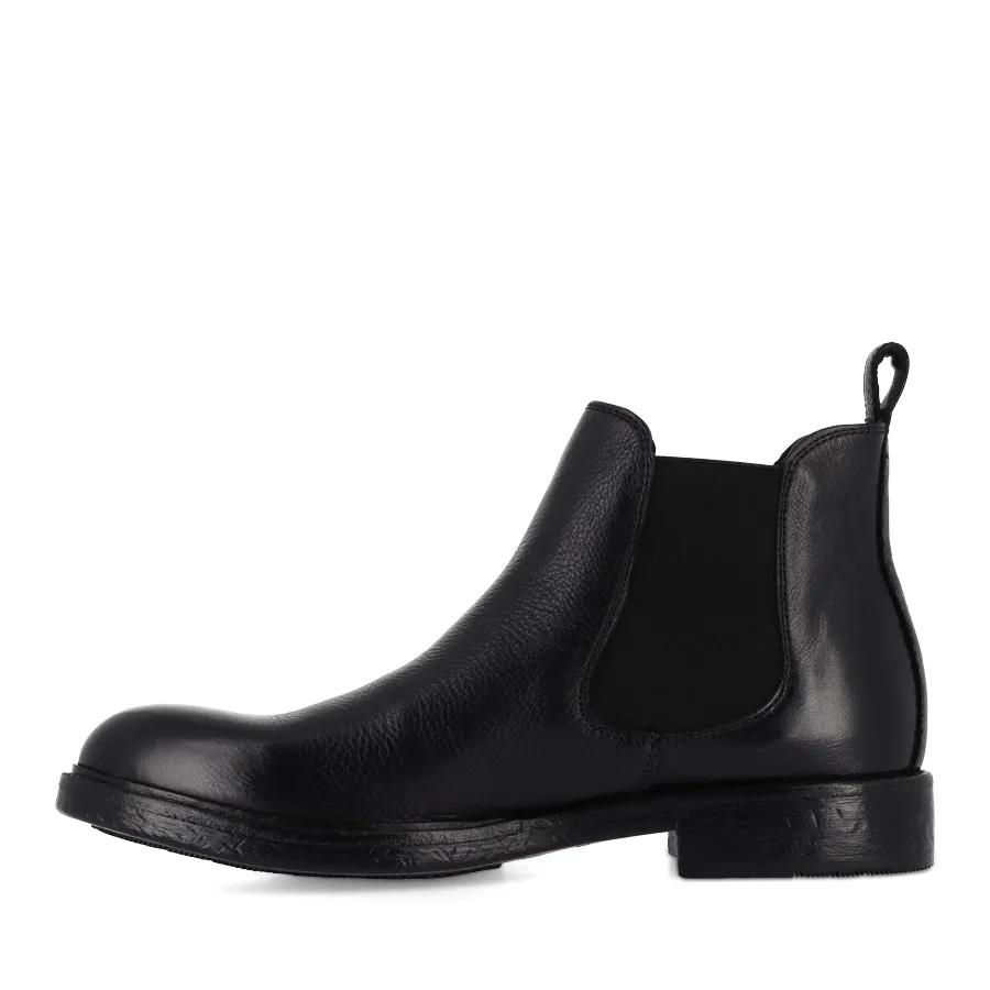LYNELL - BLACK LEATHER