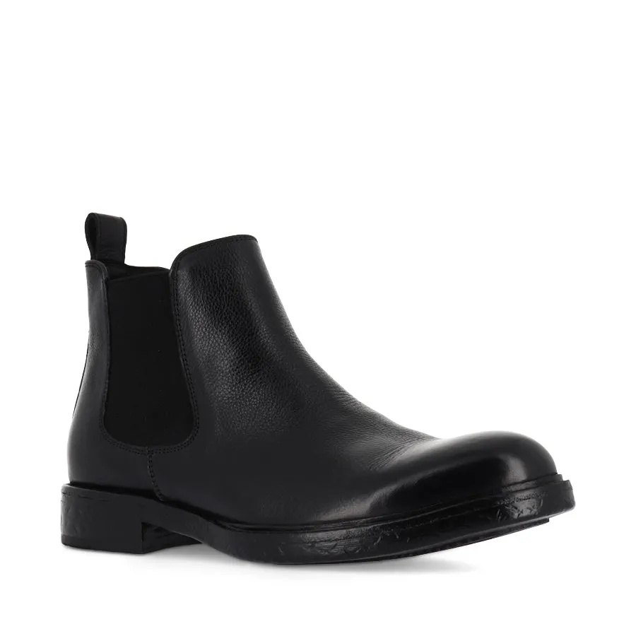 LYNELL - BLACK LEATHER