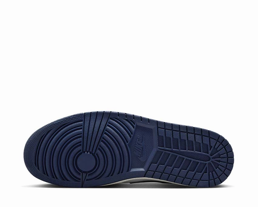 Trendy Mini Handbag For Parties Air Jordan 1 Retro High OG "Midnight Navy" Metallic Silver Clutch Purse