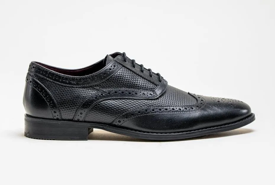 Mens Classic Oxford Brogue Shoes in Patterned Black Leather