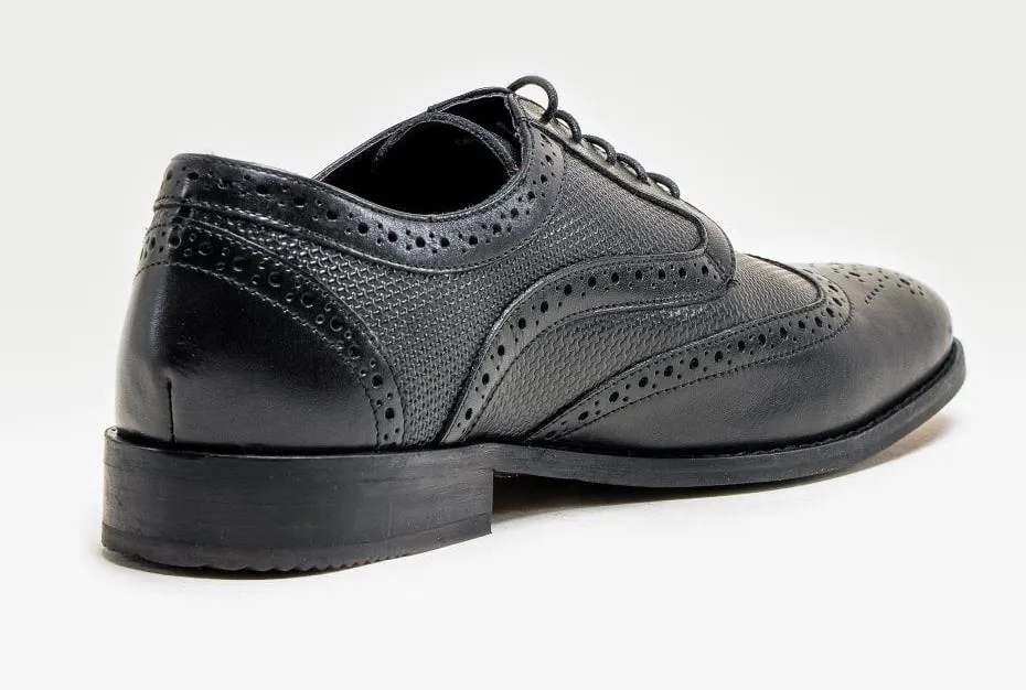 Mens Classic Oxford Brogue Shoes in Patterned Black Leather