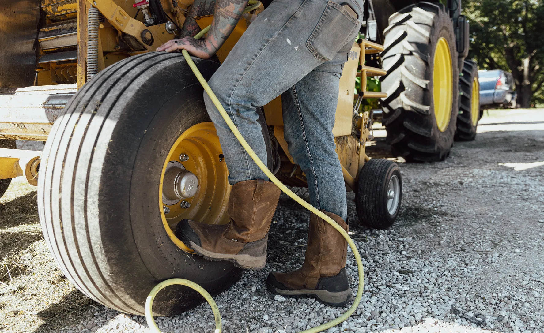 Men's Evanston Pull-On Waterproof Boot (Carbon Toe)  |  Bison/Black