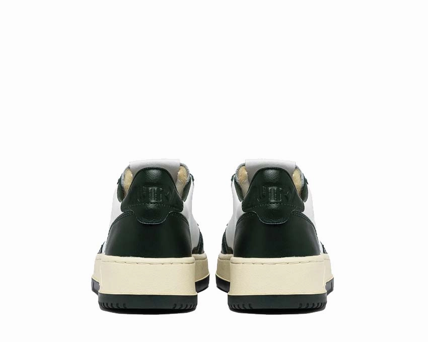 Patent Leather Autry Medalist Low