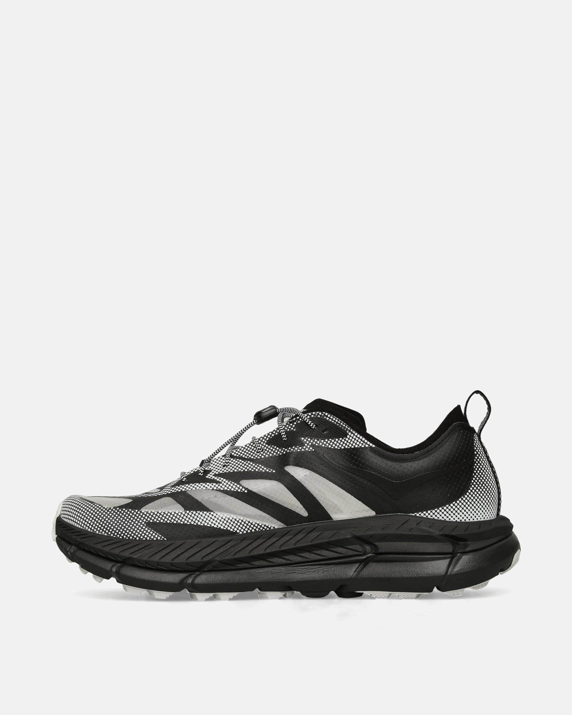 Stealth/Tech Mafate Speed 4 Lite Sneakers Black / White Bold In Every Way