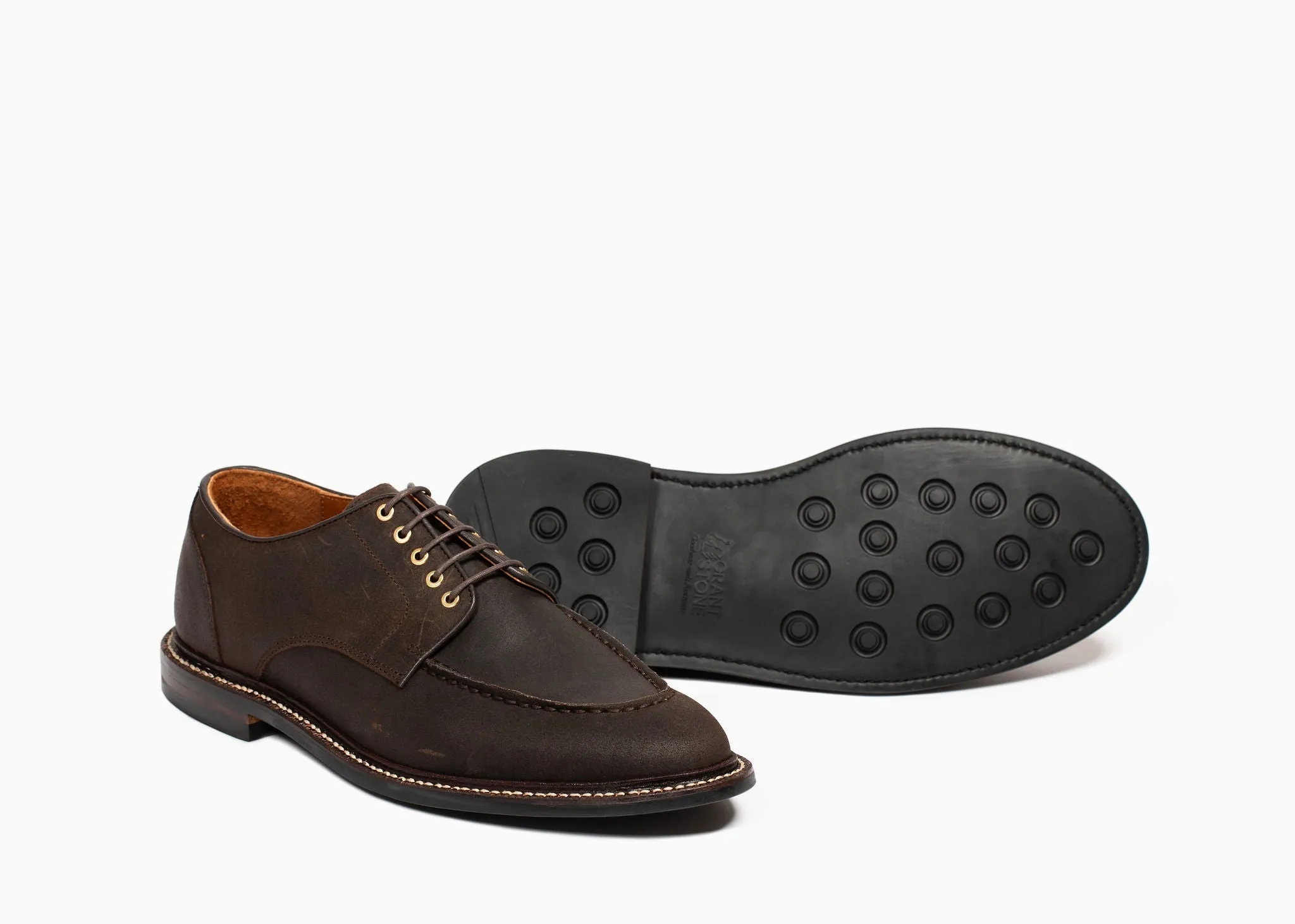 Moc Toe Derby Tobacco Waxed Commander