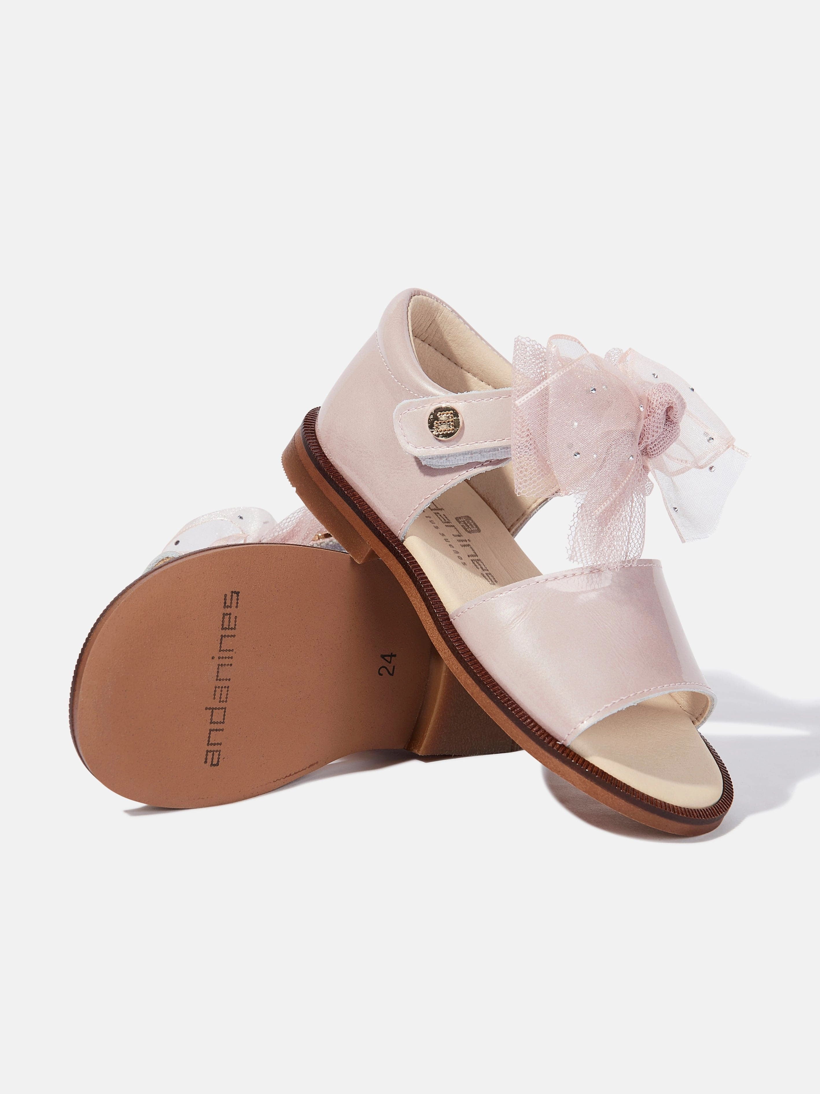 Andanines Girls Bow Sandals in Pink Sleek & Modern, Upgrade Your Essentials, Style Meets Function