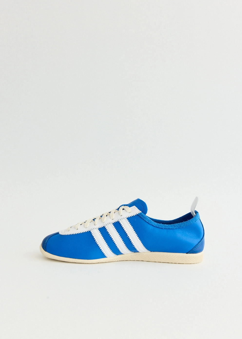 Japan 'Bright Royal' Sneakers Find Your Match, Minimalist Design