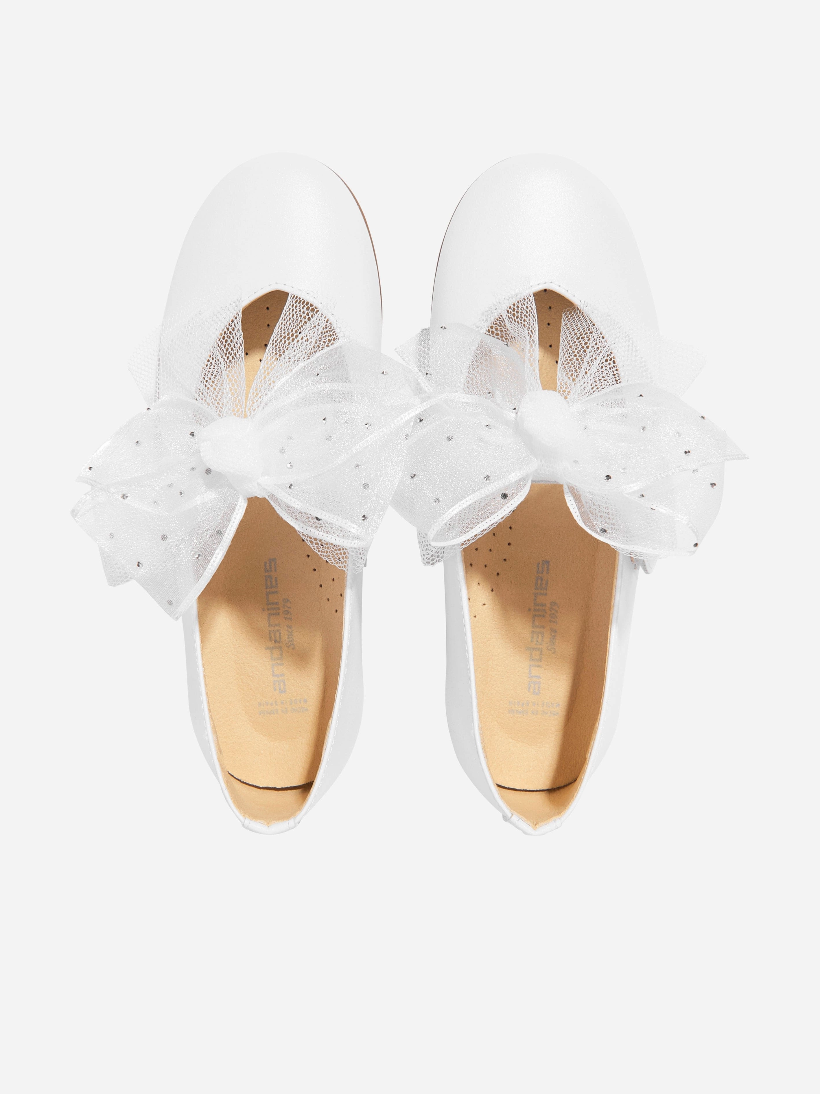 Andanines Girls Bow Shoes in White Boho, Cork