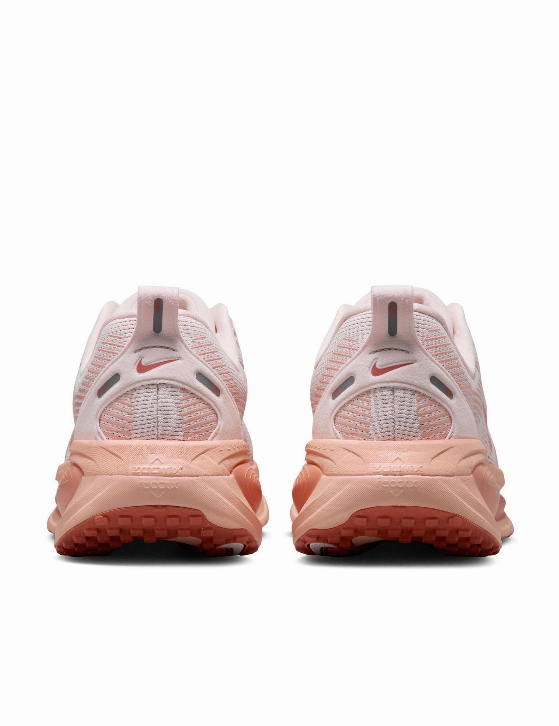 Built With Purpose Vomero 18 Running Shoes - Light Soft Pink/Madder Root Grab It Fast