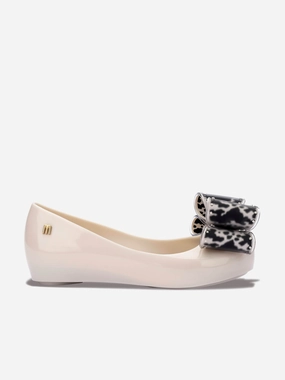 Claim Your Deal, Made For Adventure, Collapsible New Innovation Girls Ultragirl Classic Bow Ballerinas in Ivory Spend Over & Save