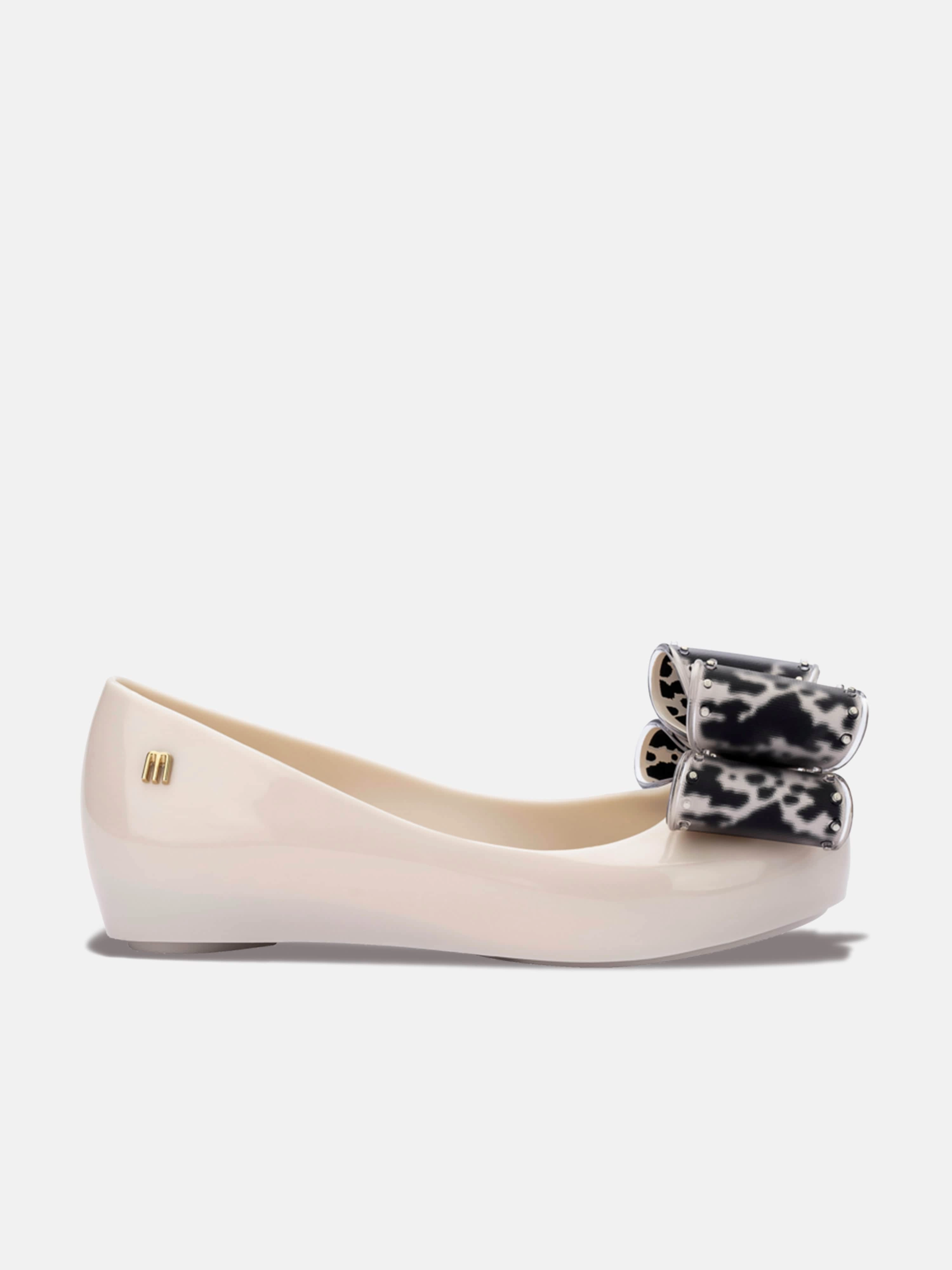 Claim Your Deal, Made For Adventure, Collapsible New Innovation Girls Ultragirl Classic Bow Ballerinas in Ivory Spend Over & Save