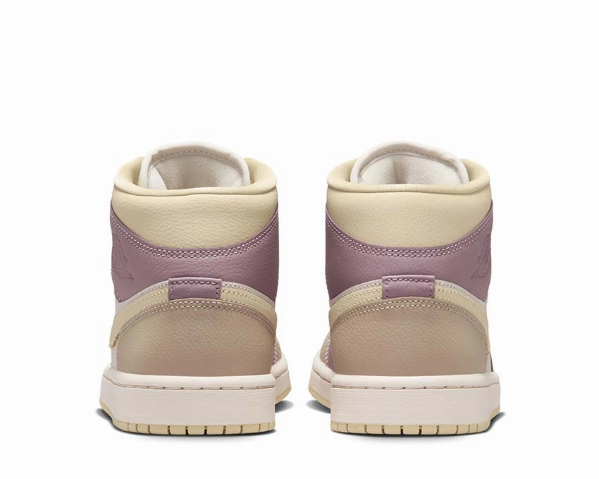 Breathable Build Air Jordan 1 Mid W Polyester