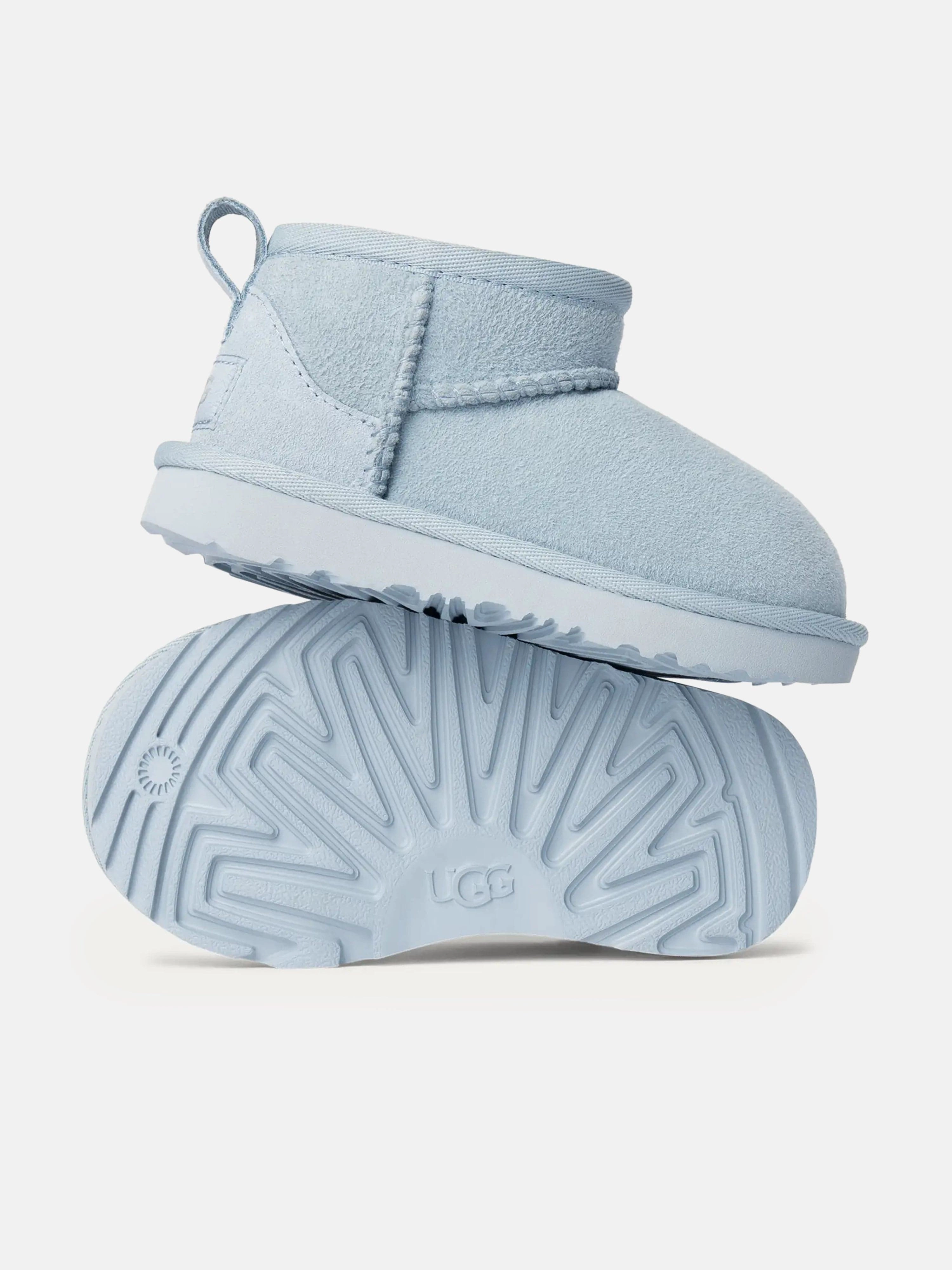 Versatile Functionality, Ready To Ship, Waterproof Kids Classic Ultra Mini Boots in Blue