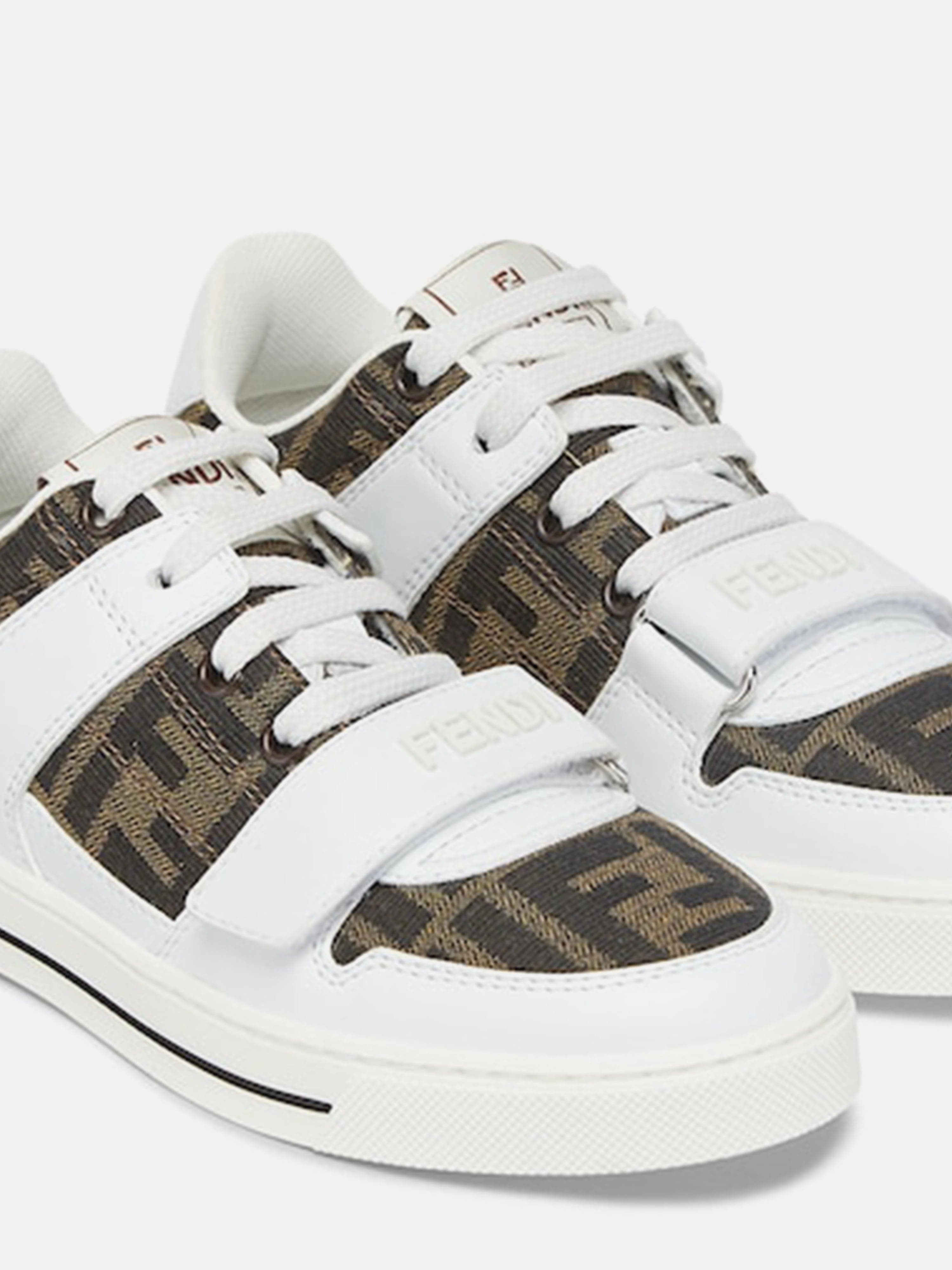 Explore The Collection Kids Leather Jacquard Logo Trainers in White