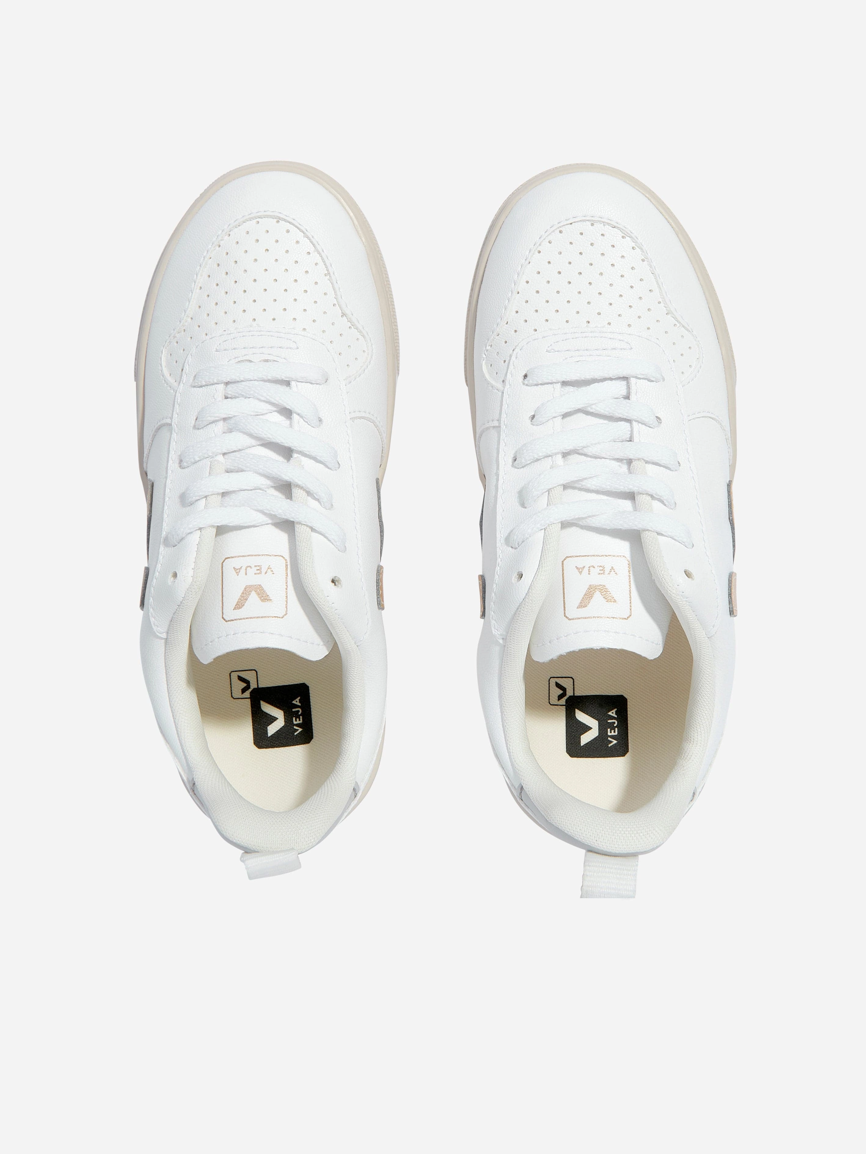 Shop, Save, Smile Veja Kids V-10 Laces Trainers in White Compact And Powerful