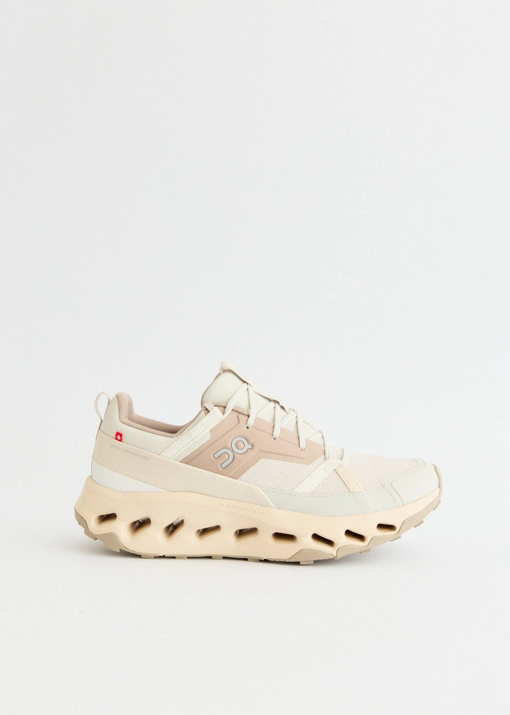 Made For The Modern Life, Ready To Ship, Elegant Simplicity Original Design Women's Cloudhorizon Sneakers 10x Penalty for Fakes