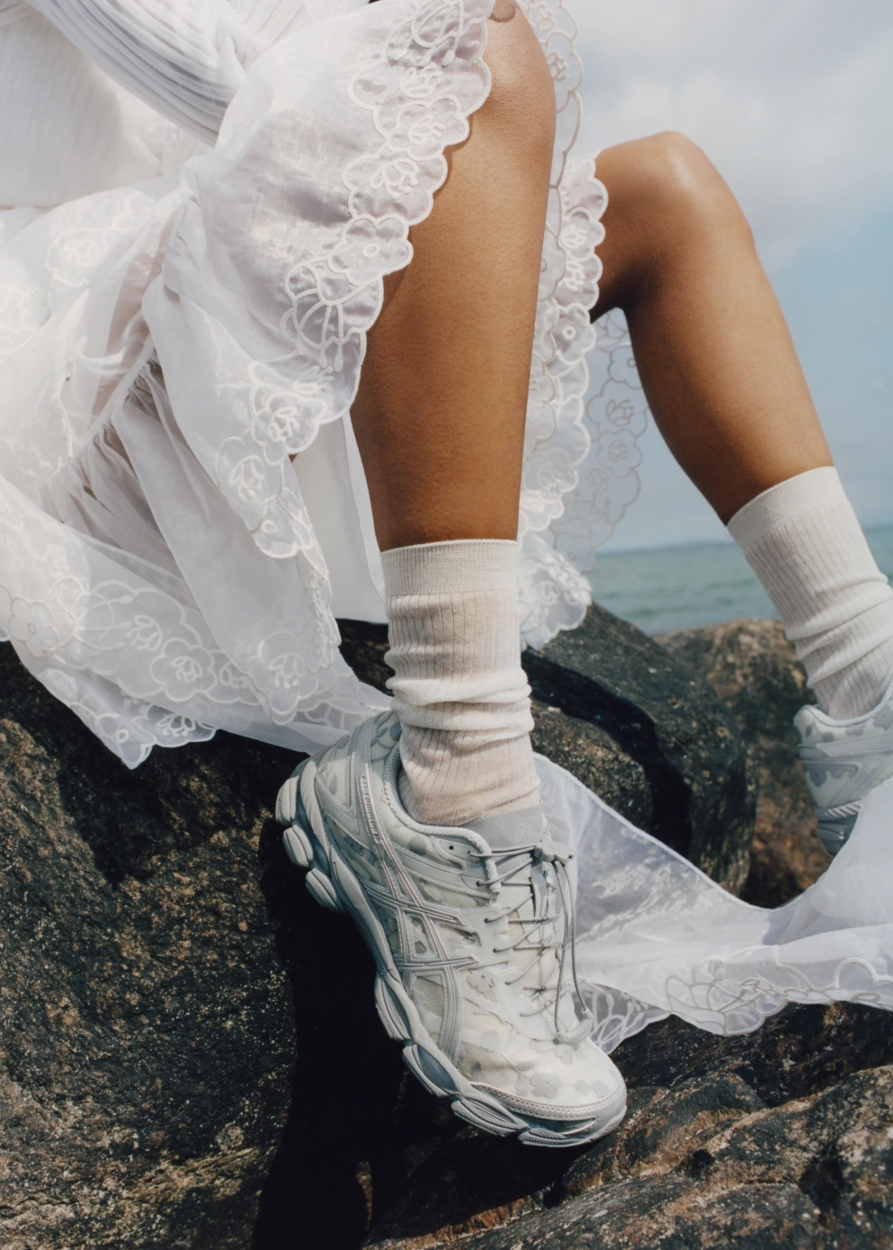 x Cecilie Bahnsen Gel-Cumulus 16 SSCB 'Glacier Grey Silver' Sneakers Curated Just For You, Minimalist Design, Vibrant Colors