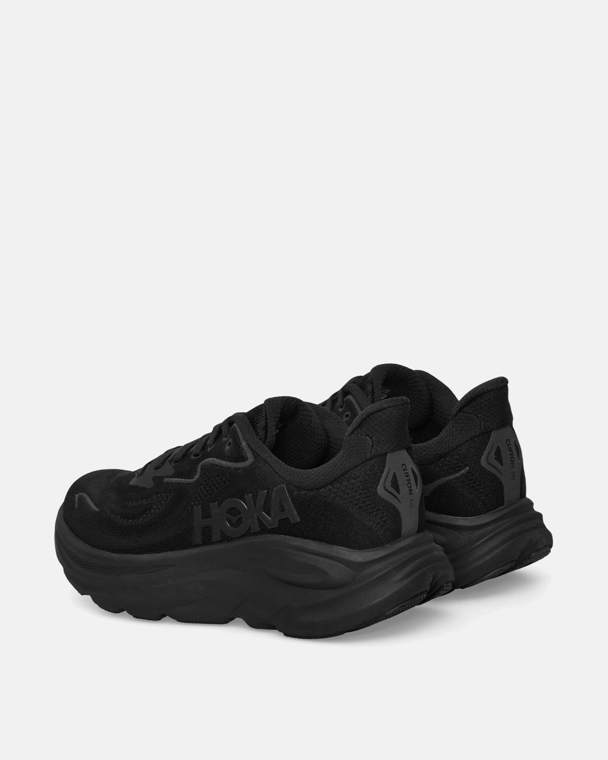 Advanced Features Men's Clifton 10 Sneakers Black