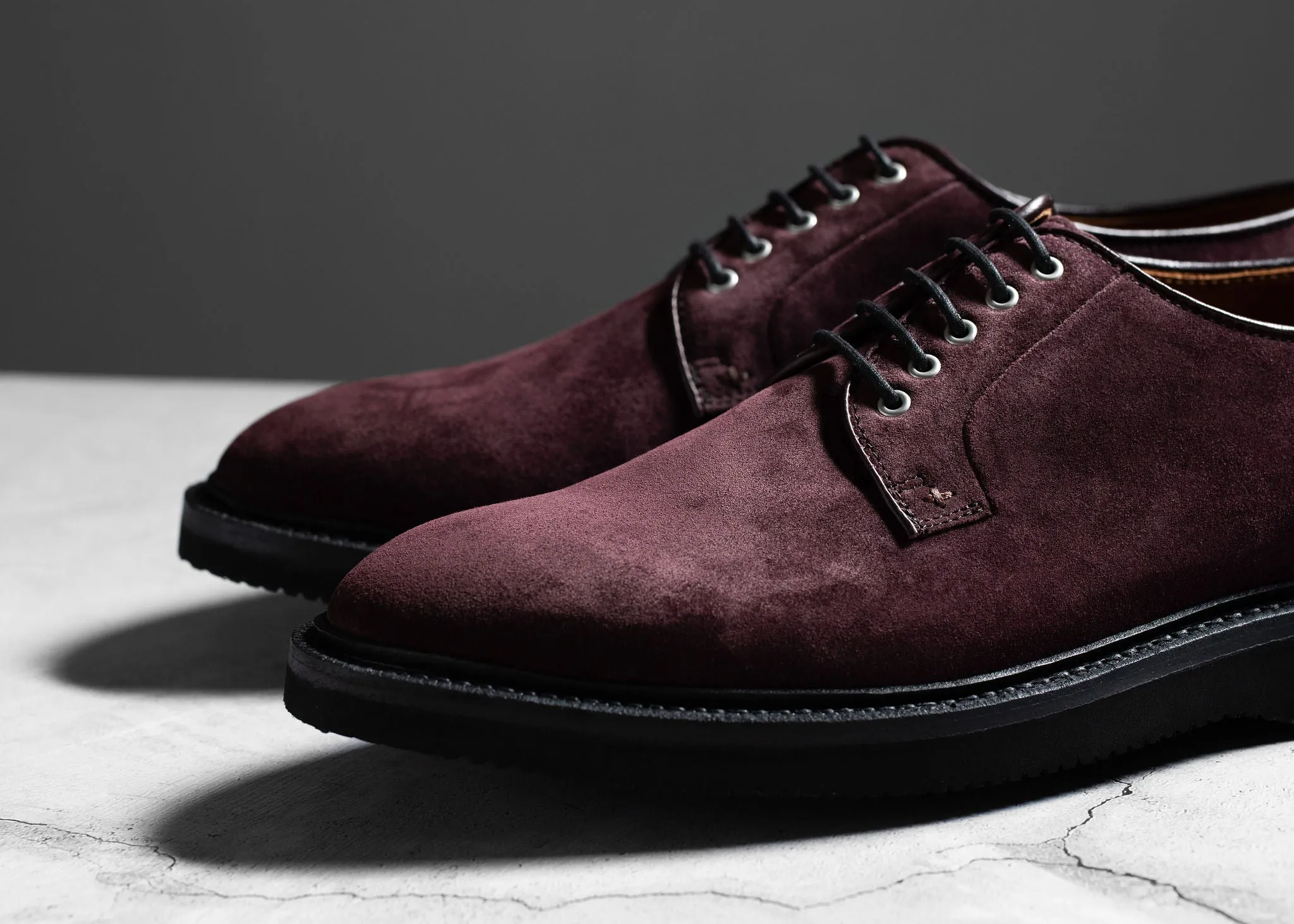 Plain Toe Berry Suede