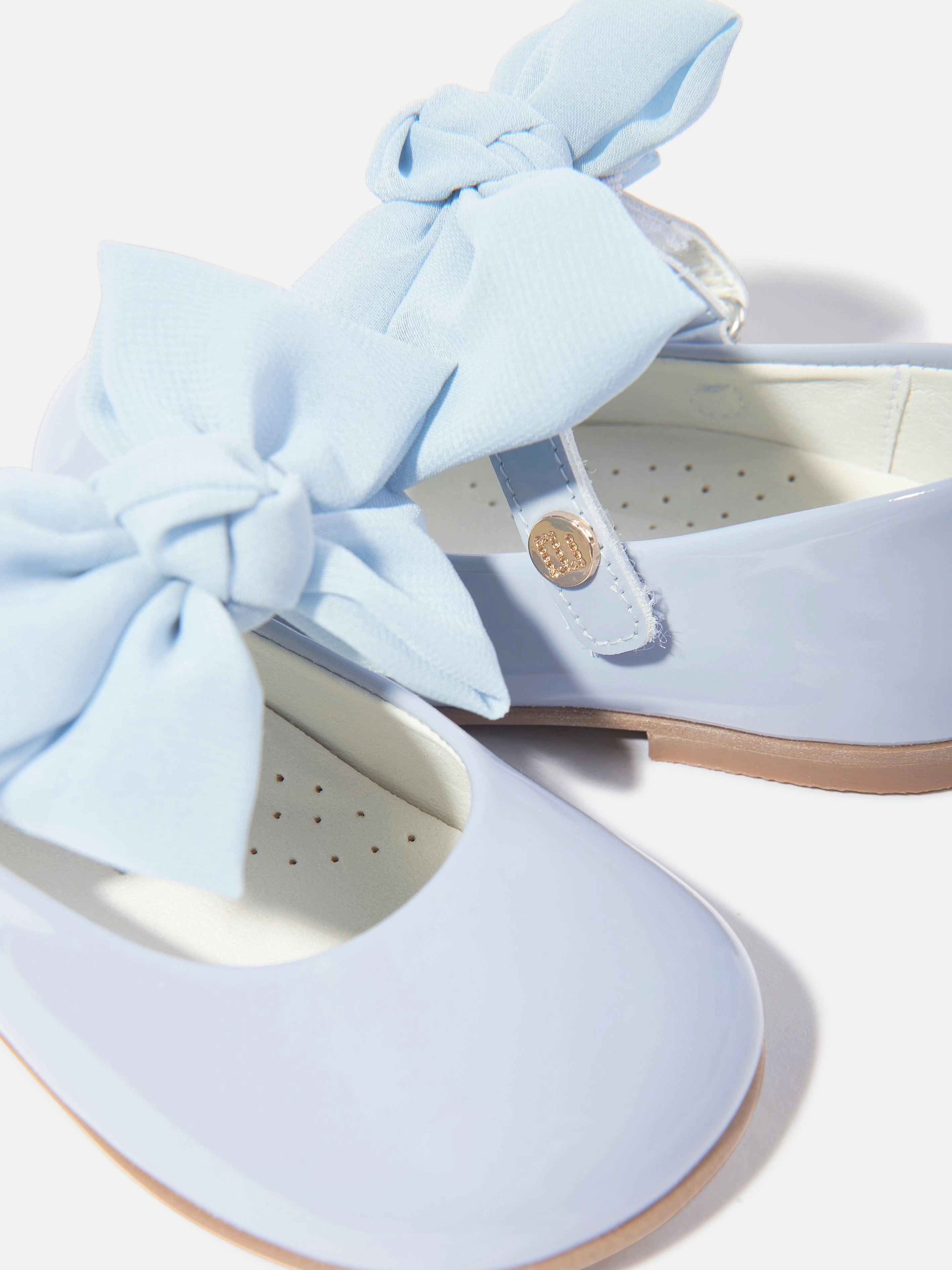 Andanines Girls Patent Leather Bow Shoes in Blue Style Meets Function