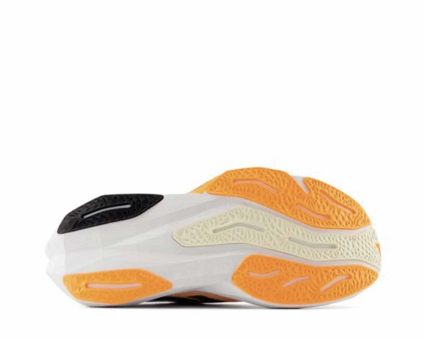 Shockproof Protection New Balance FuelCell Rebel V4 "Angora"