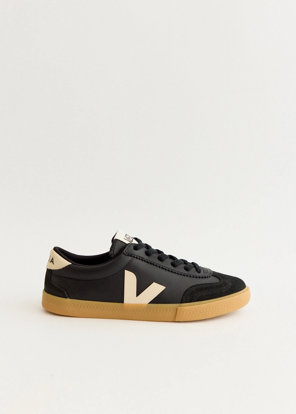 Premium Volley 'Black Pierre' Sneakers Training special Luggage Strap