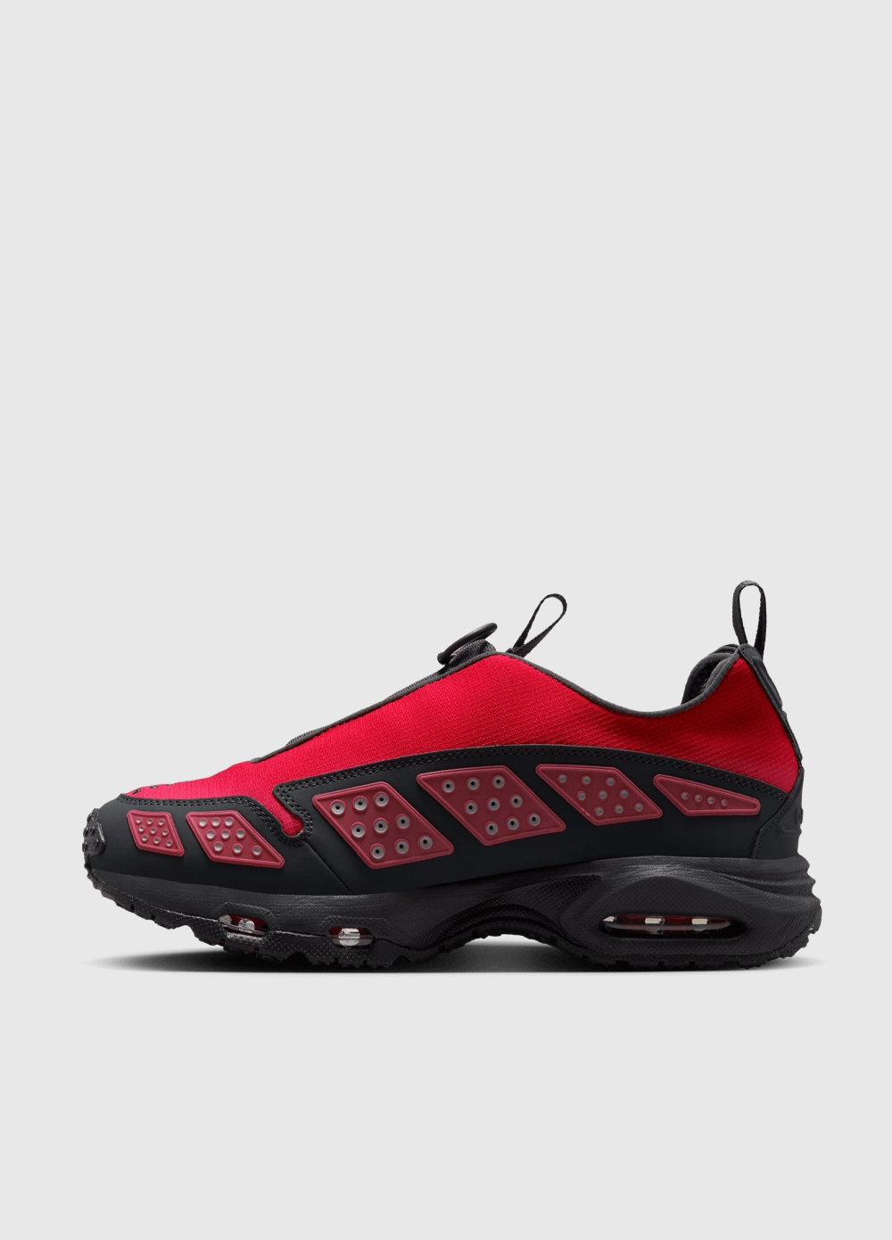Chic Women's Air Max SNDR Gore-Tex 'Hyper Crimson' Sneakers Top Zipper