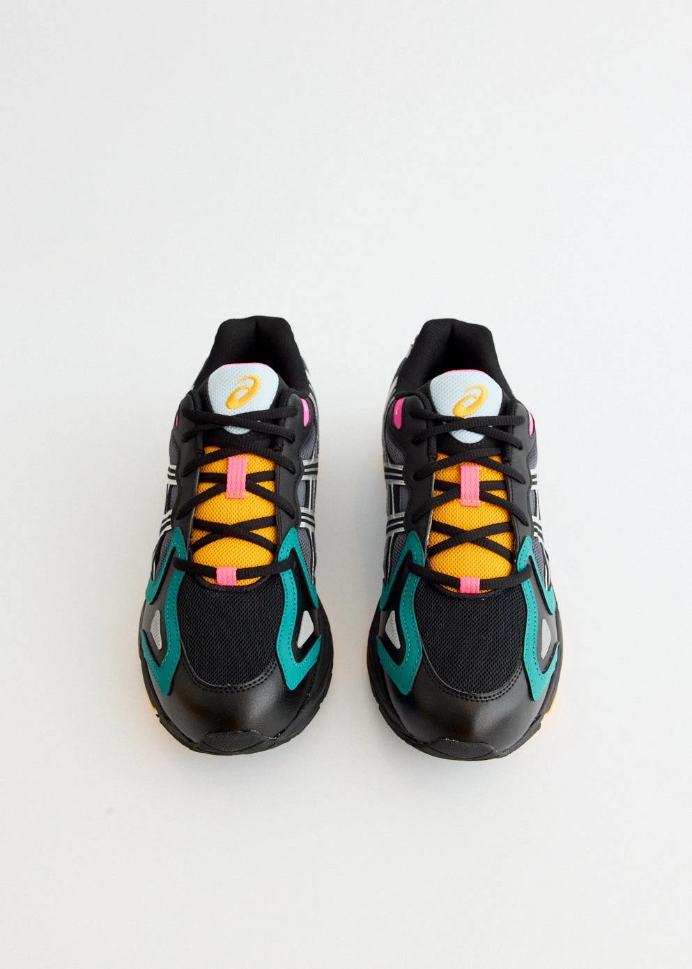 GEL-K1011 'Black' Sneakers Stay Ahead Of The Trend, For City Or Trail