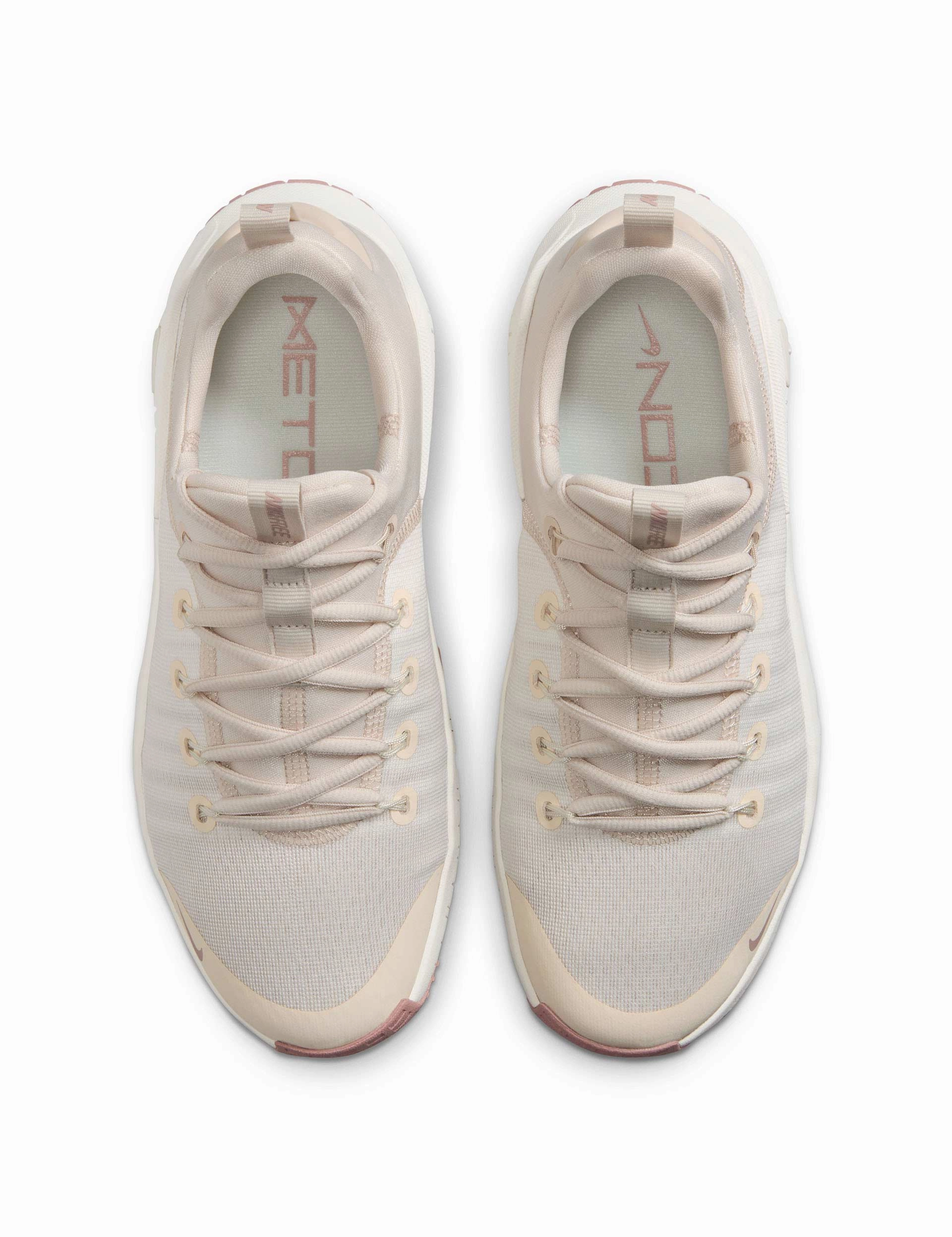 Quilted, Interior Pocket Free Metcon 6 Shoes - Soft Pearl/Particle Pink/Pearl White