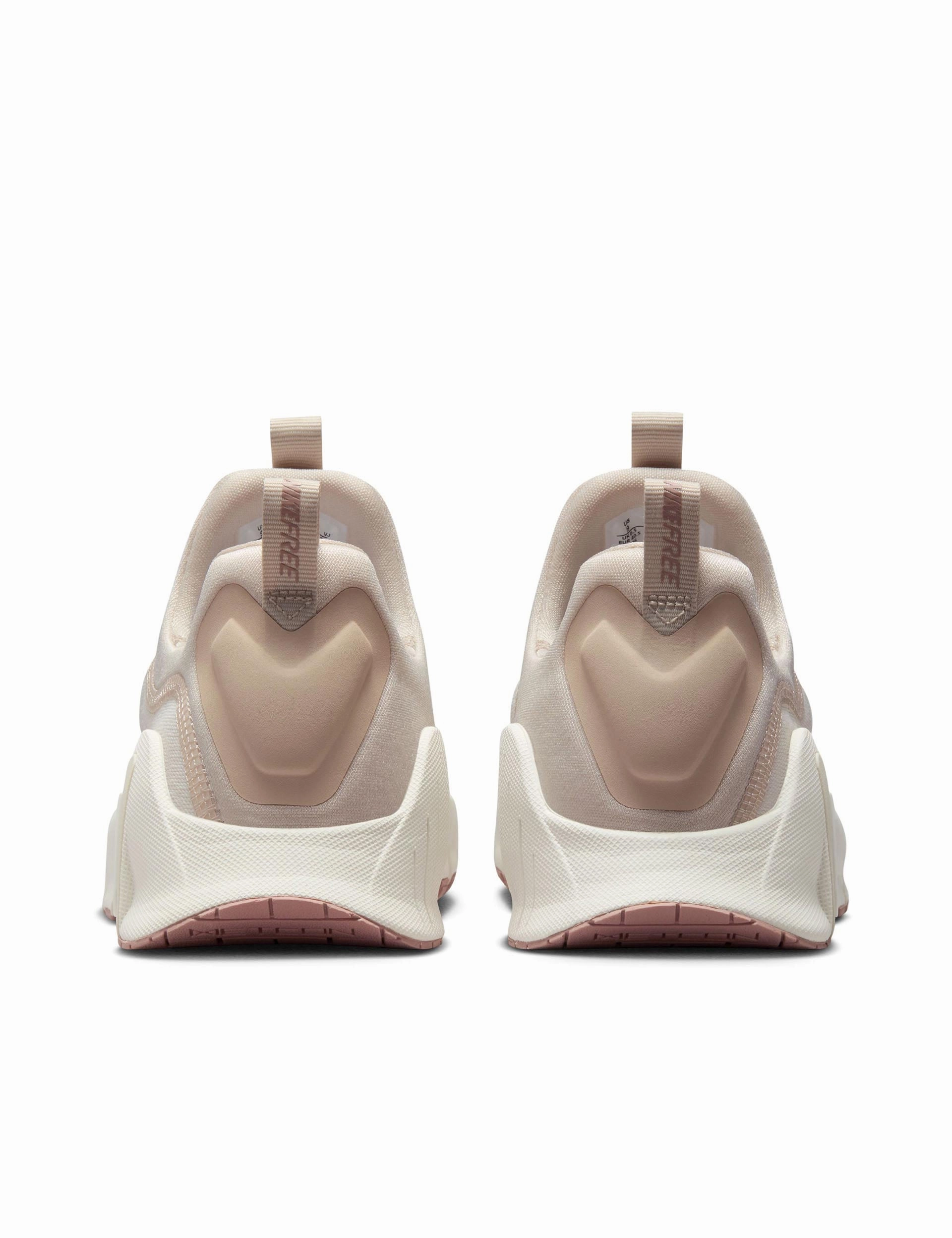 This WonT Last Long Free Metcon 6 Shoes - Soft Pearl/Particle Pink/Pearl White Soft And Breathable