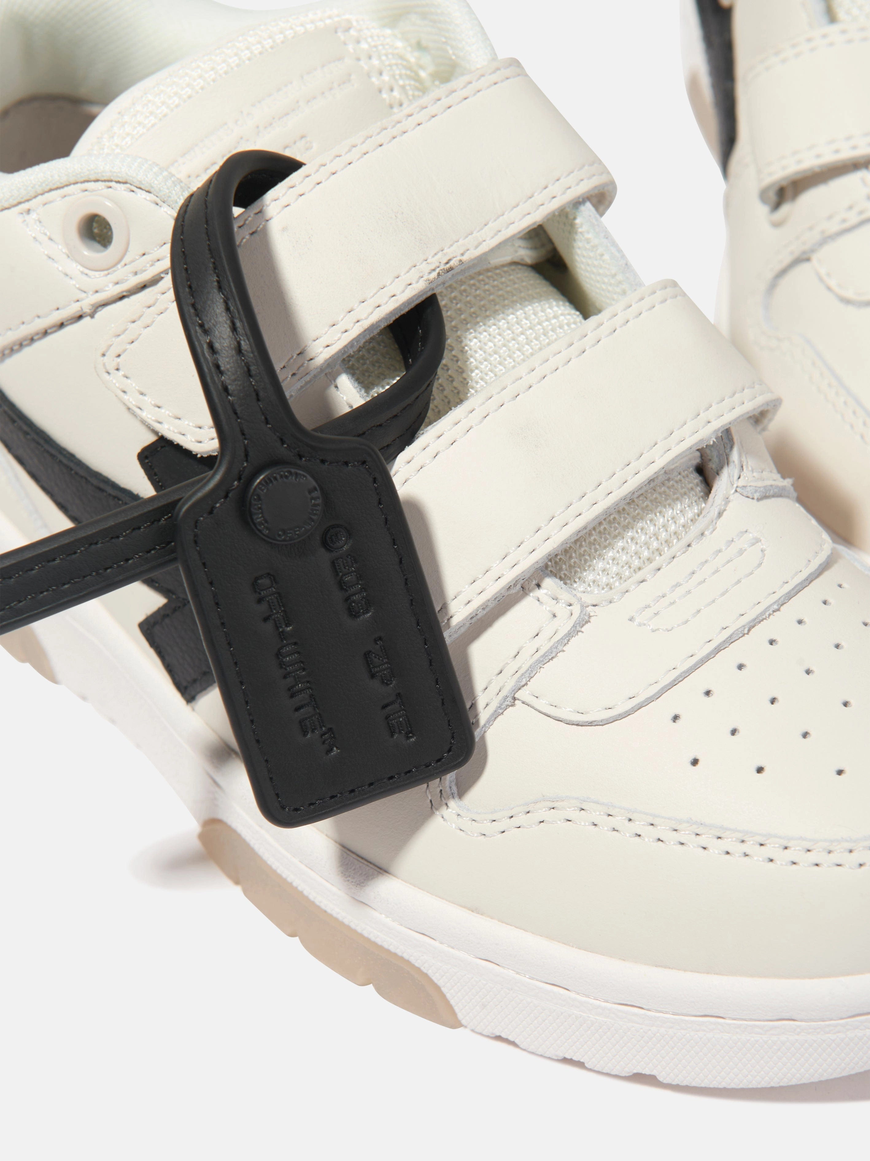 Adventure Awaits Off-White Kids Leather Out Of Office Straps Trainers in White Waterproof