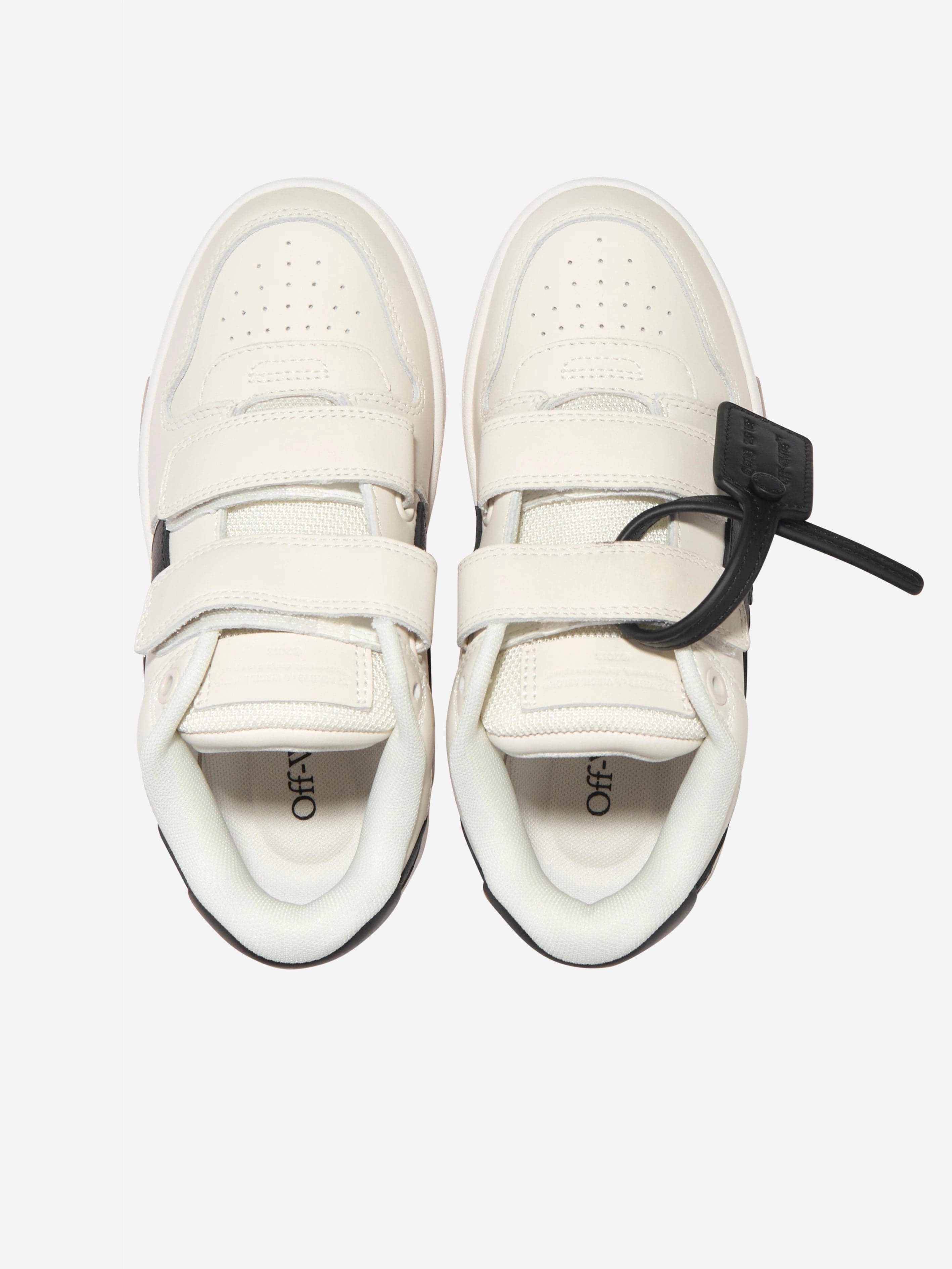 Outdoor Essential, Trusted By Thousands, Ultra-Soft Texture Off-White Kids Leather Out Of Office Straps Trainers in White
