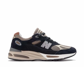 No-Fuss Design, Leather Recurring deal New Balance 991v2 UK "After Midnight" Sustainable offer