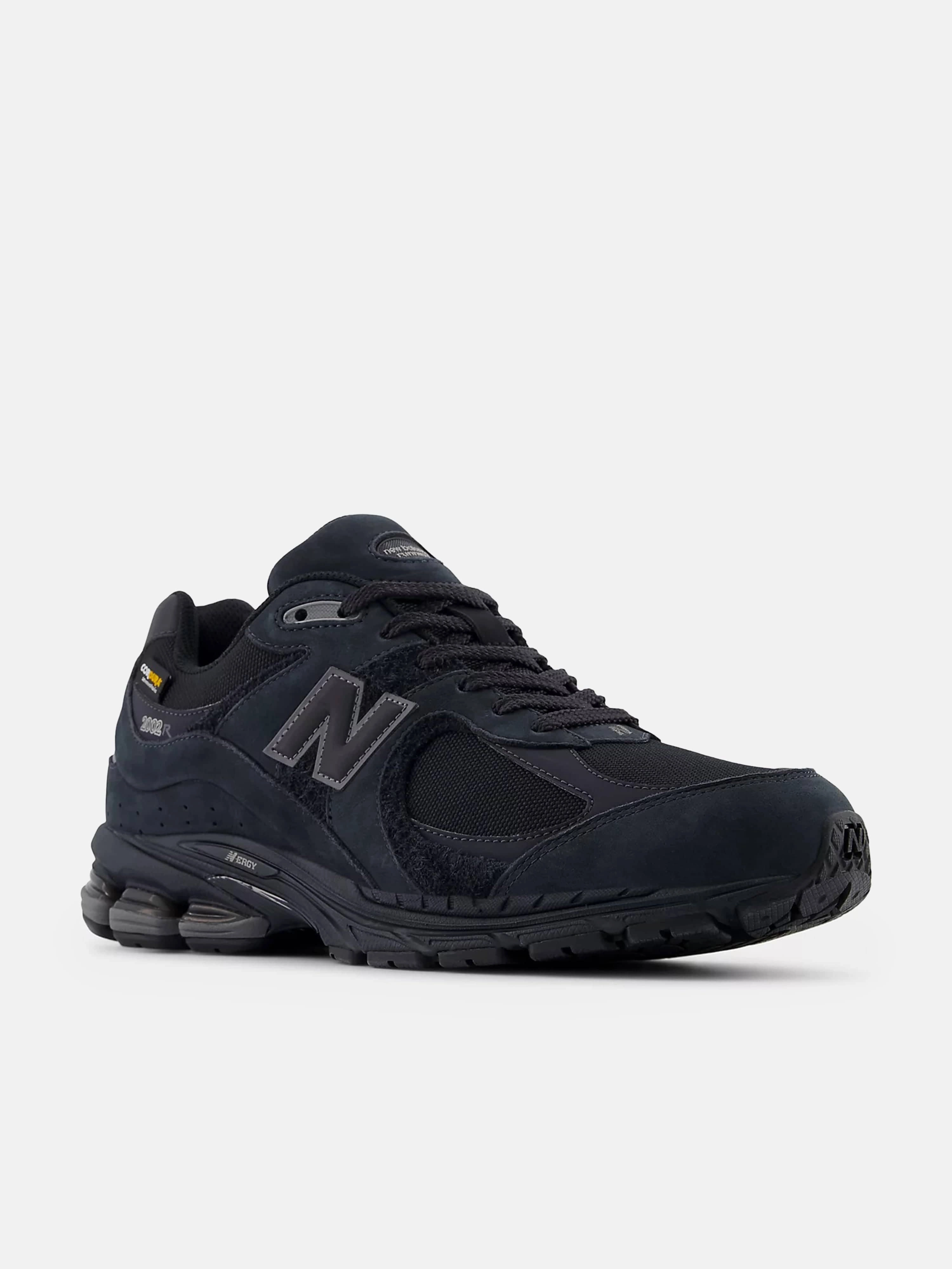 Kids 2002 Trainers in Black Classic Aesthetic, Ultra-Soft Texture, Get The Look