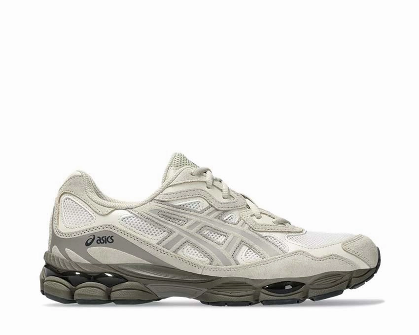 Relaxation-providing offer Asics Gel NYC "Cream Putty" Featured Product Smart Looks, Raffia Woven Summer Bag