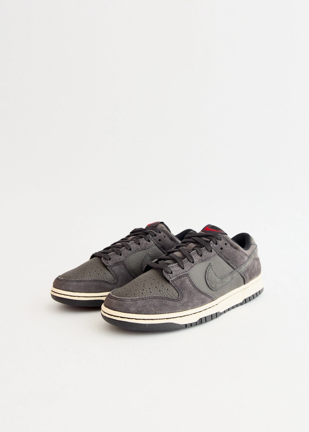 Beige Shoulder Bag With Buckle Dunk Low Retro 'Medium Ash Black' Sneakers