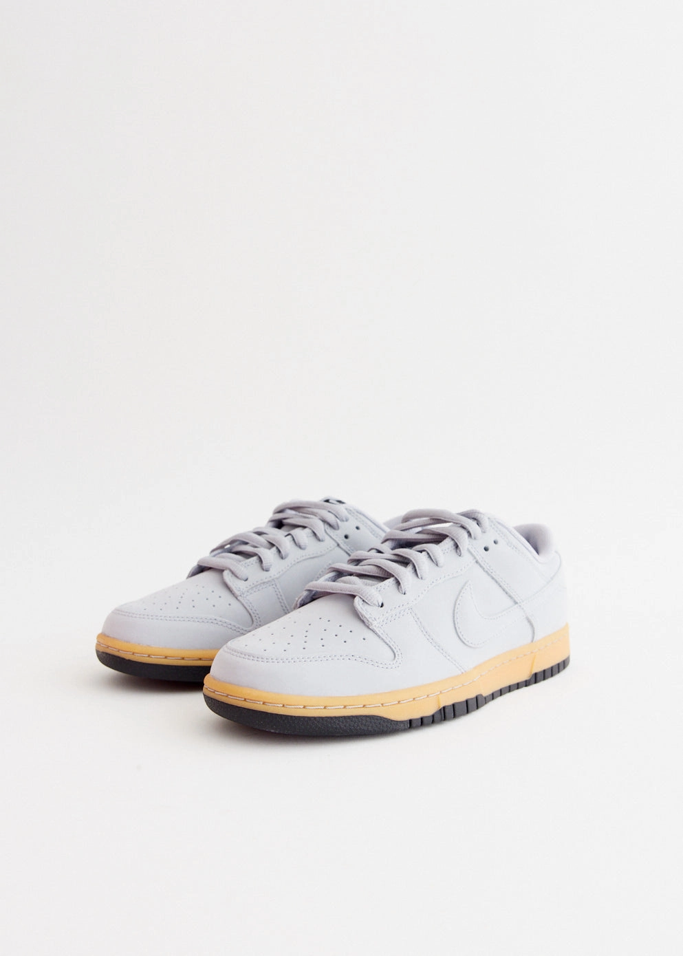 Dunk Low Retro 'Wolf Grey' Sneakers All-In-One Design, Built For The Wild, Portable & Rechargeable