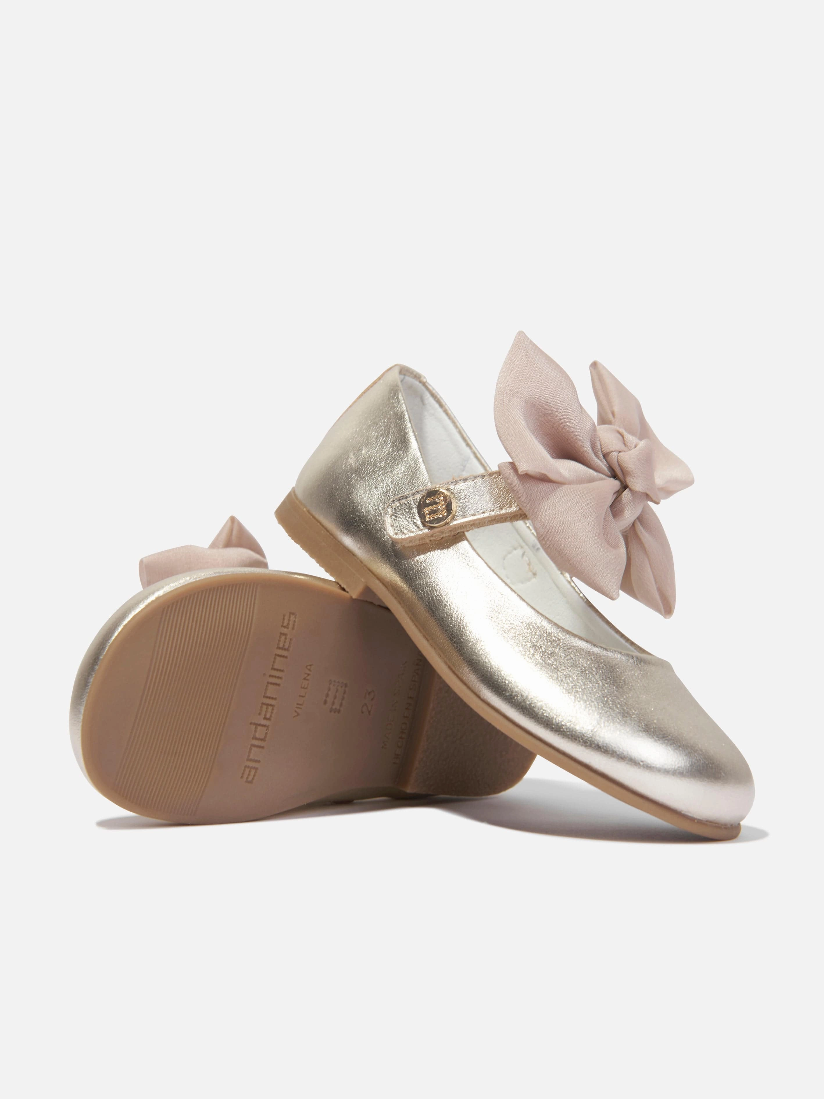 Embossed Leather, Padded Strap Andanines Girls Leather Bow Shoes in Gold