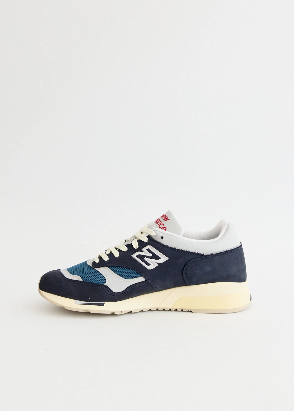 MADE in UK 1500 Vintage Sport 'Total Eclipse' Sneakers Style Meets Function, Perfect For All Seasons, Easy To Carry